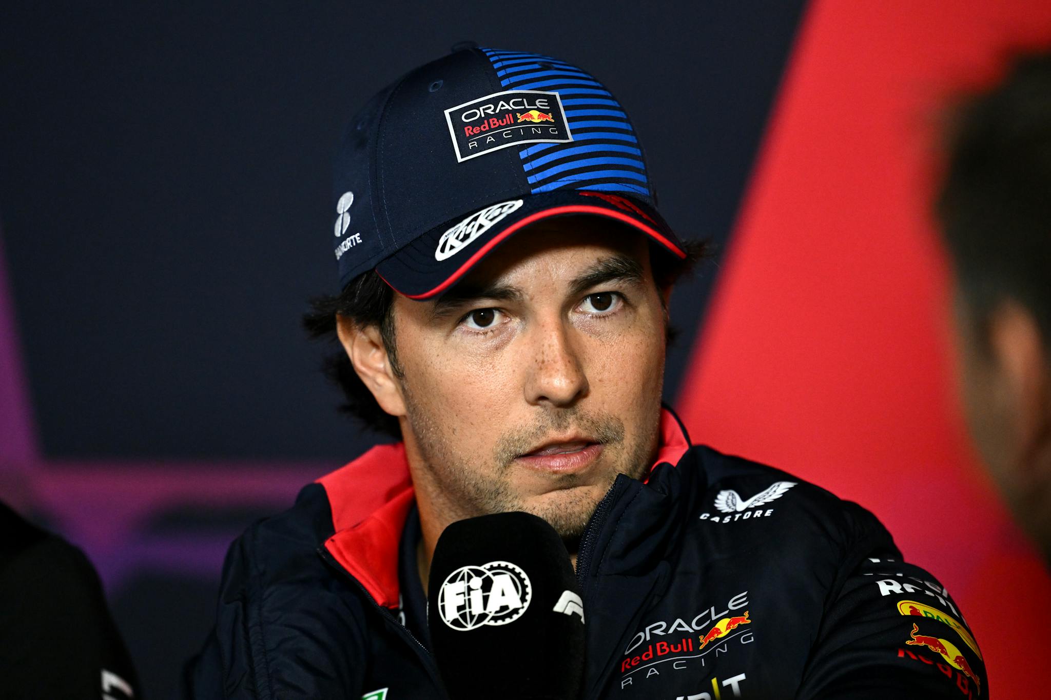 Perez zostanie przesunięty na starcie wyścigu F1, Gasly dostał reprymendę
