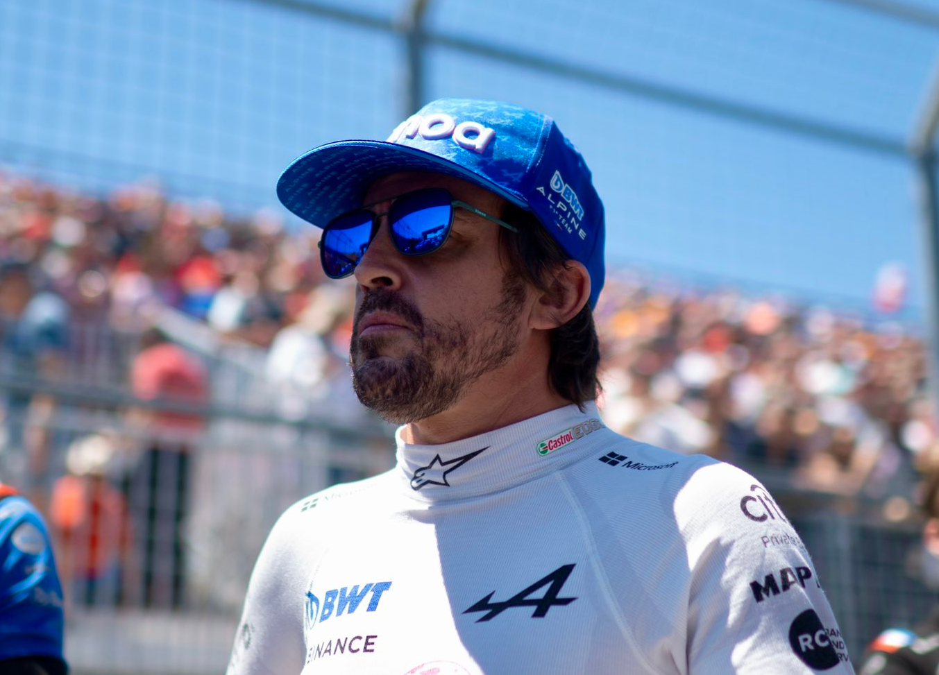 Alonso poinformował wszystkich z wyjątkiem Szafnauera o odejściu