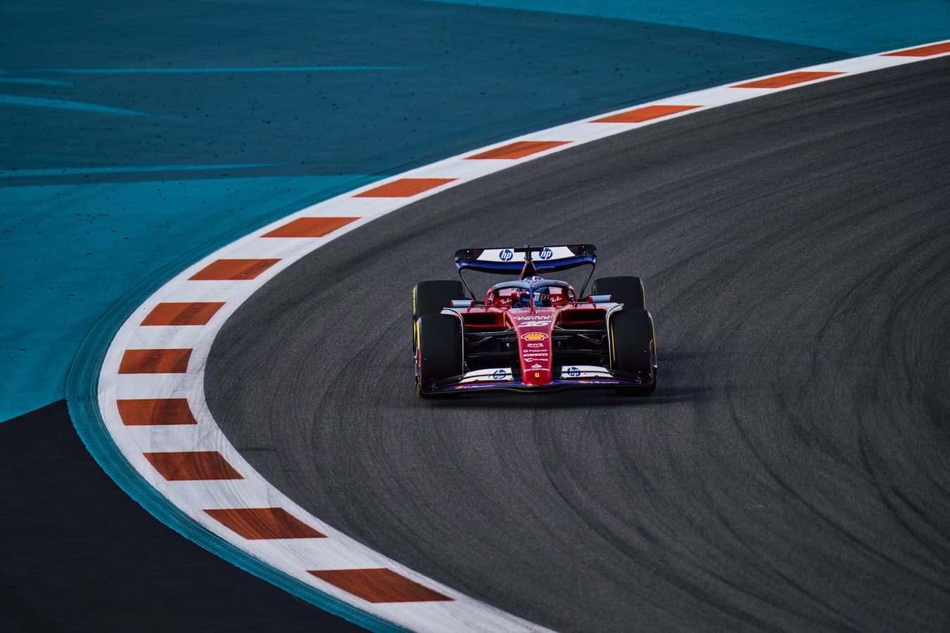 Powrót F1 i wyścig o późnej porze! Rozkład jazdy GP Miami 2026 (transmisja i godziny)