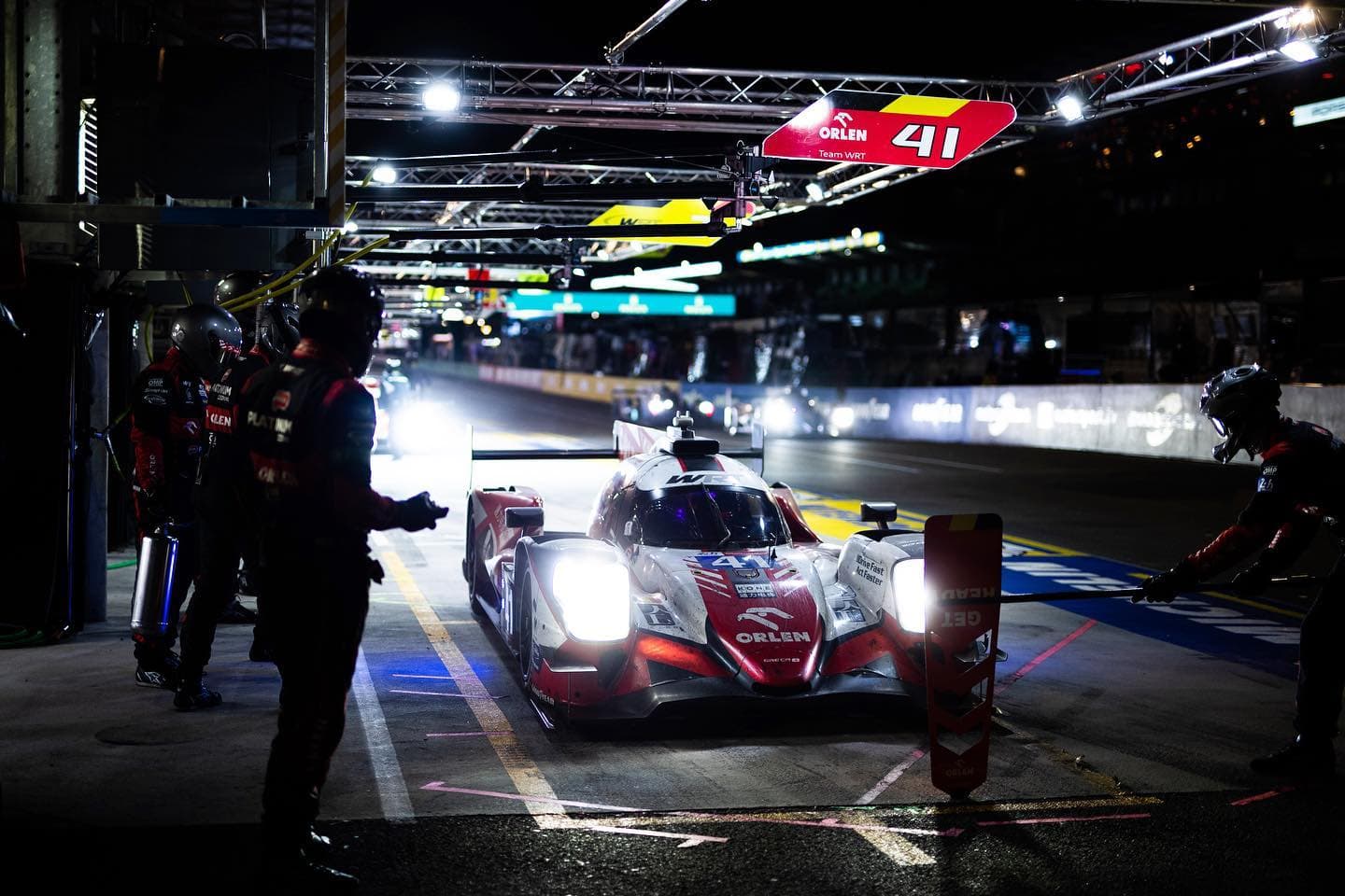 24h Le Mans: Dwa WRT ciągle na czele LMP2 na 6h przed końcem!