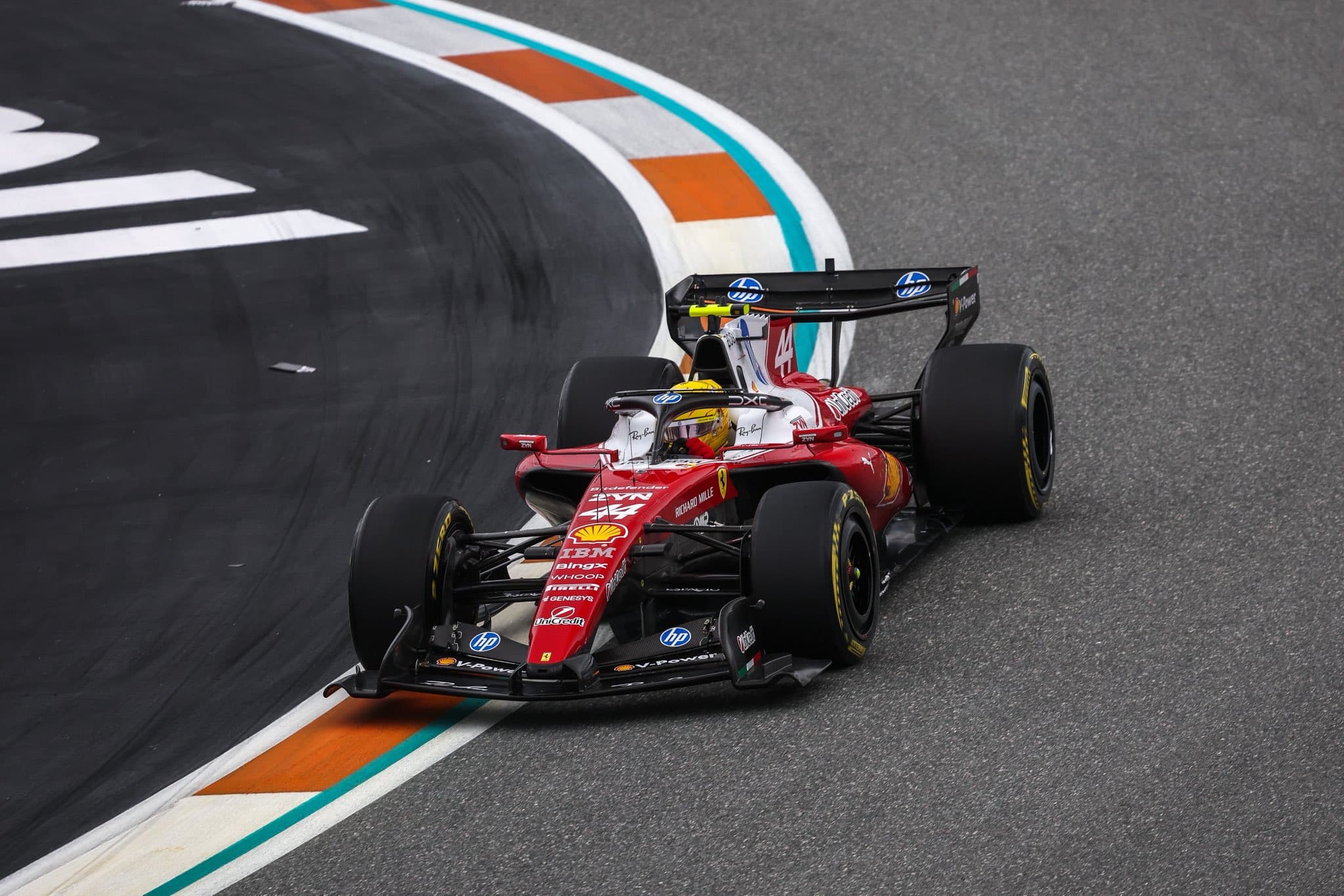 F1: FIA może zakazać dwóch sztuczek wymyślonych przez Ferrari