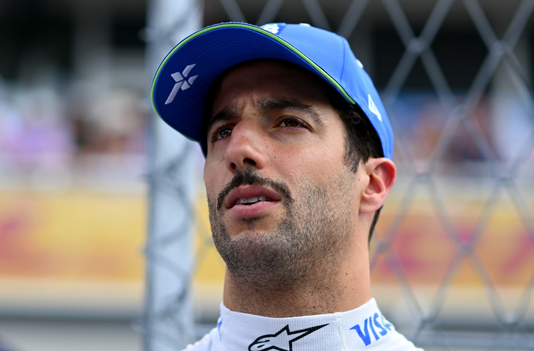 Villeneuve zmieszał Ricciardo z błotem: Dlaczego on nadal jest w F1? 