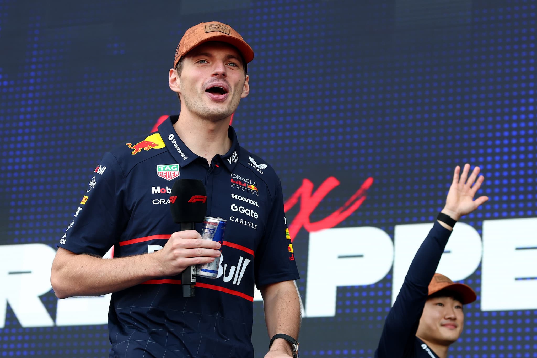 F1: Verstappen zdobył pole position mimo błędu Red Bulla. Słabszy występ Piastriego