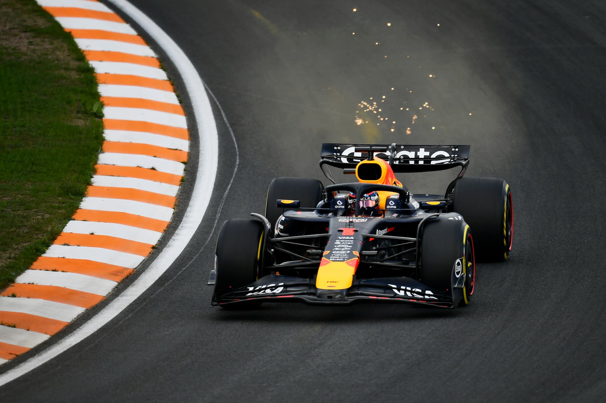 Wpadki Verstappena i Antonellego, Norris najszybszy na otwarcie weekendu F1