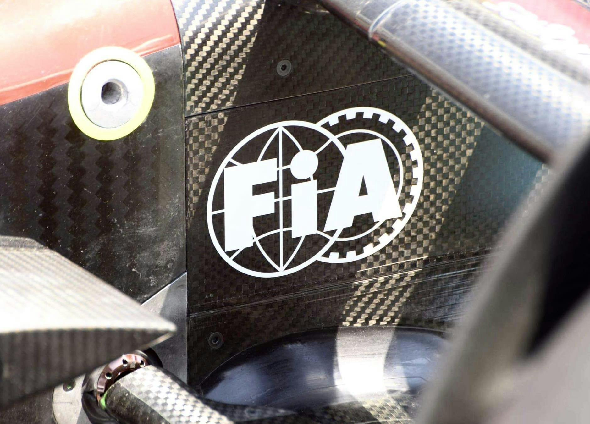 Nawet milion euro grzywny w F1. FIA zmieniła przepisy