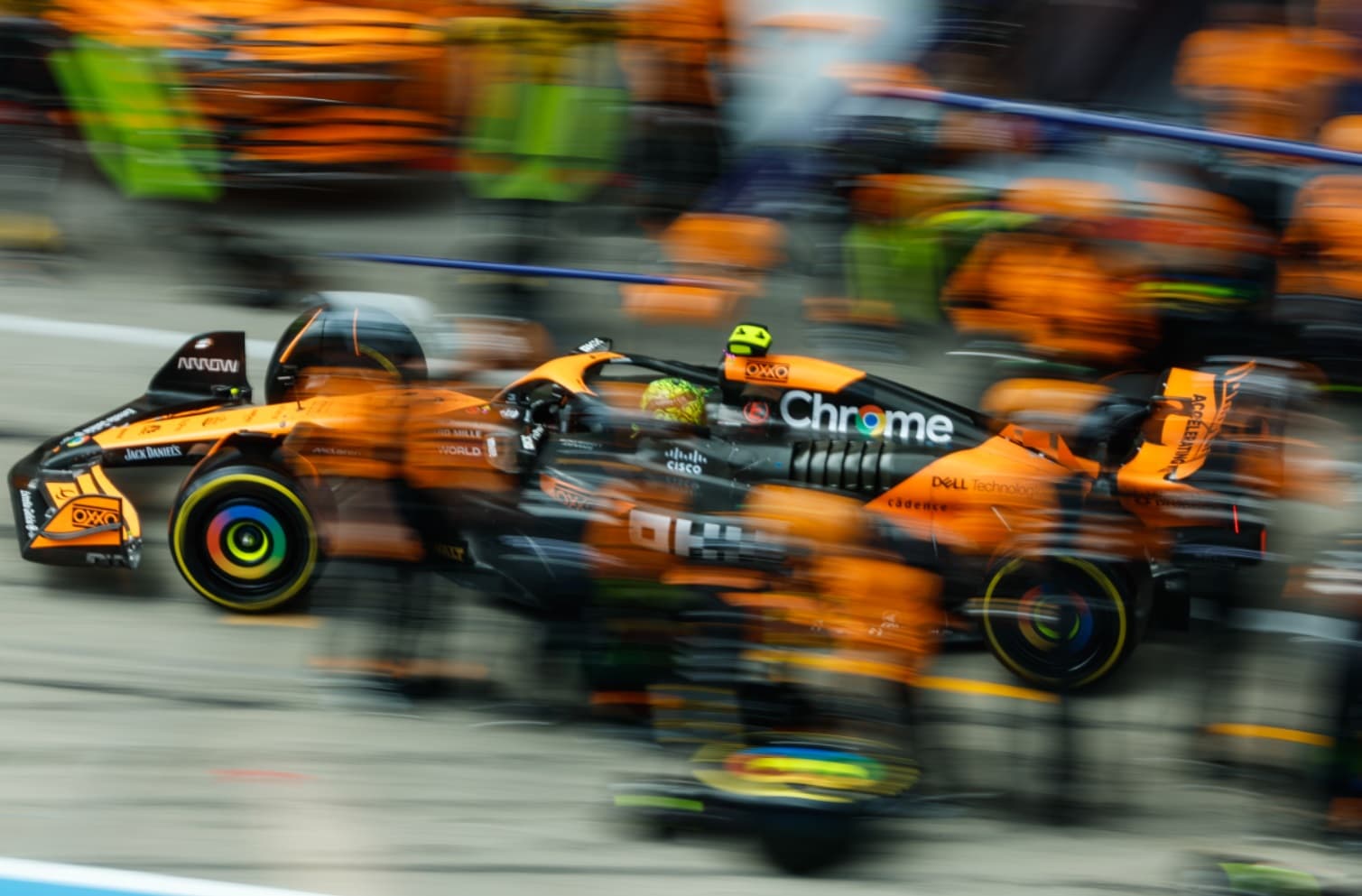Szef McLarena wytłumaczył duże błędy strategiczne. „Byliśmy trochę chciwi”