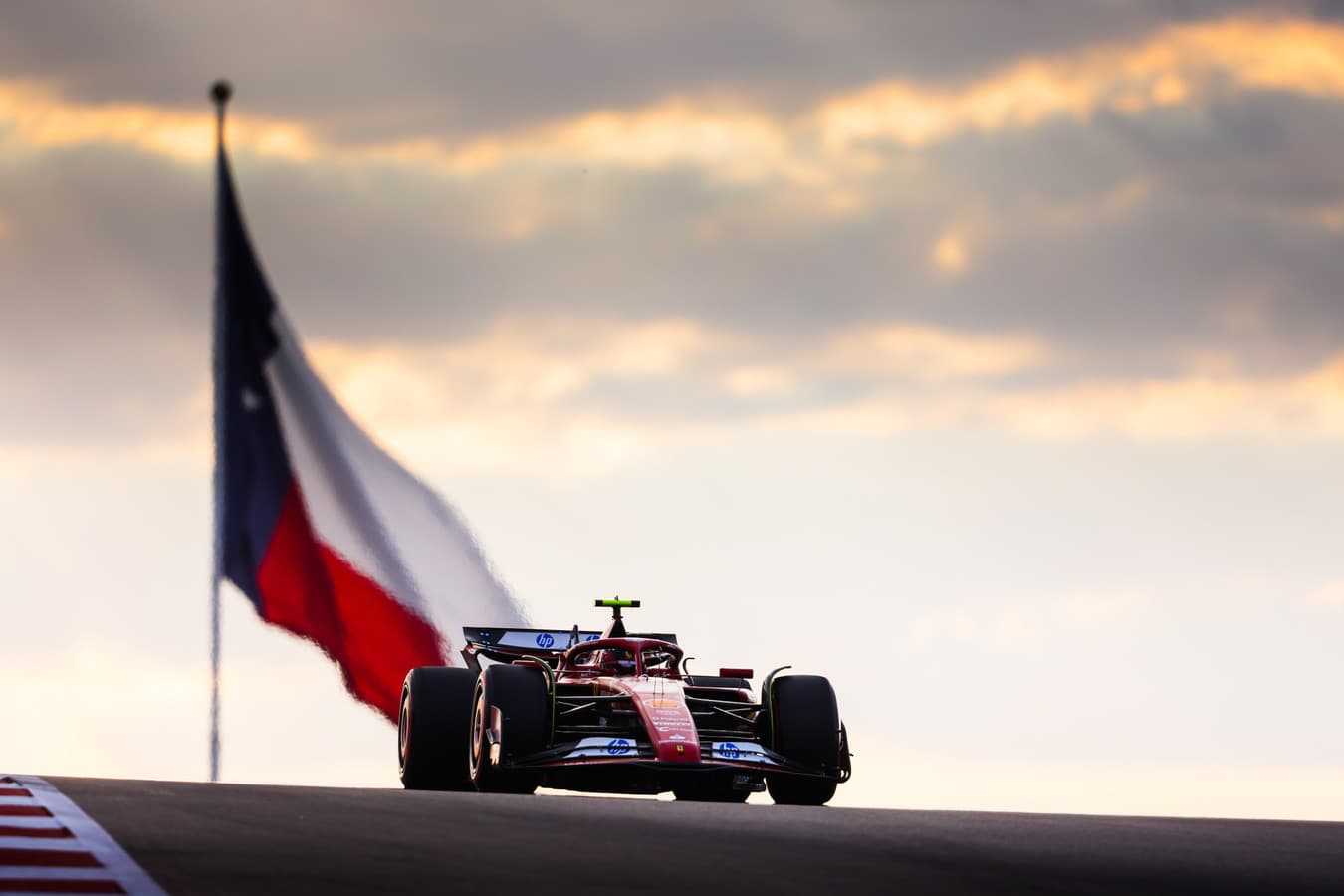 Wyścig F1 bardzo późno! Rozkład jazdy GP USA 2025 (transmisja i godziny)