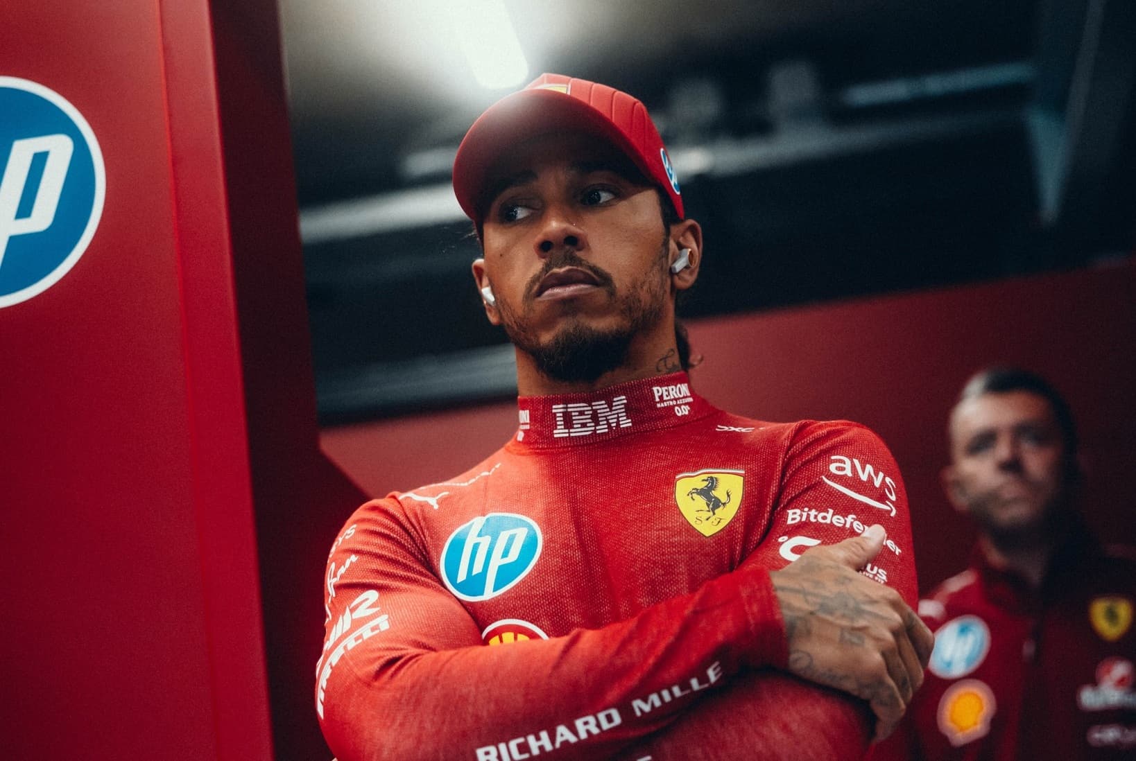 F1: Hamilton będzie cofnięty na starcie GP Włoch! Leclerc i Russell uniknęli kar