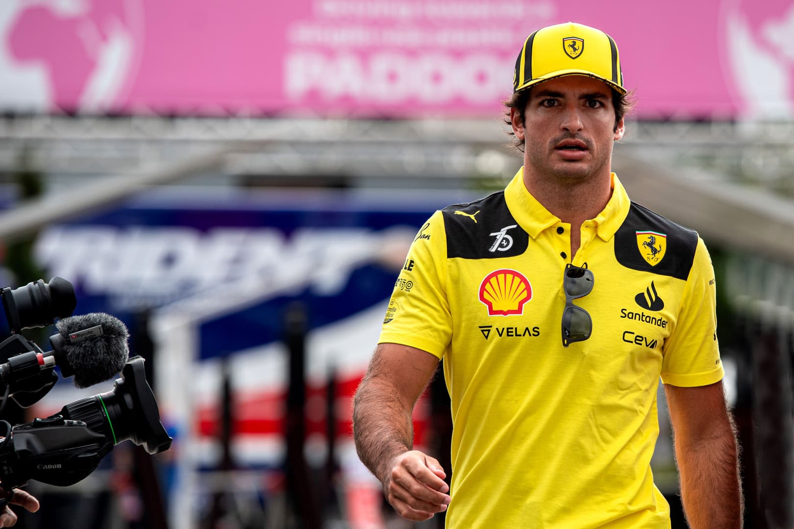 Sainz uważa, że F1 ma problem z niebezpiecznymi alejami