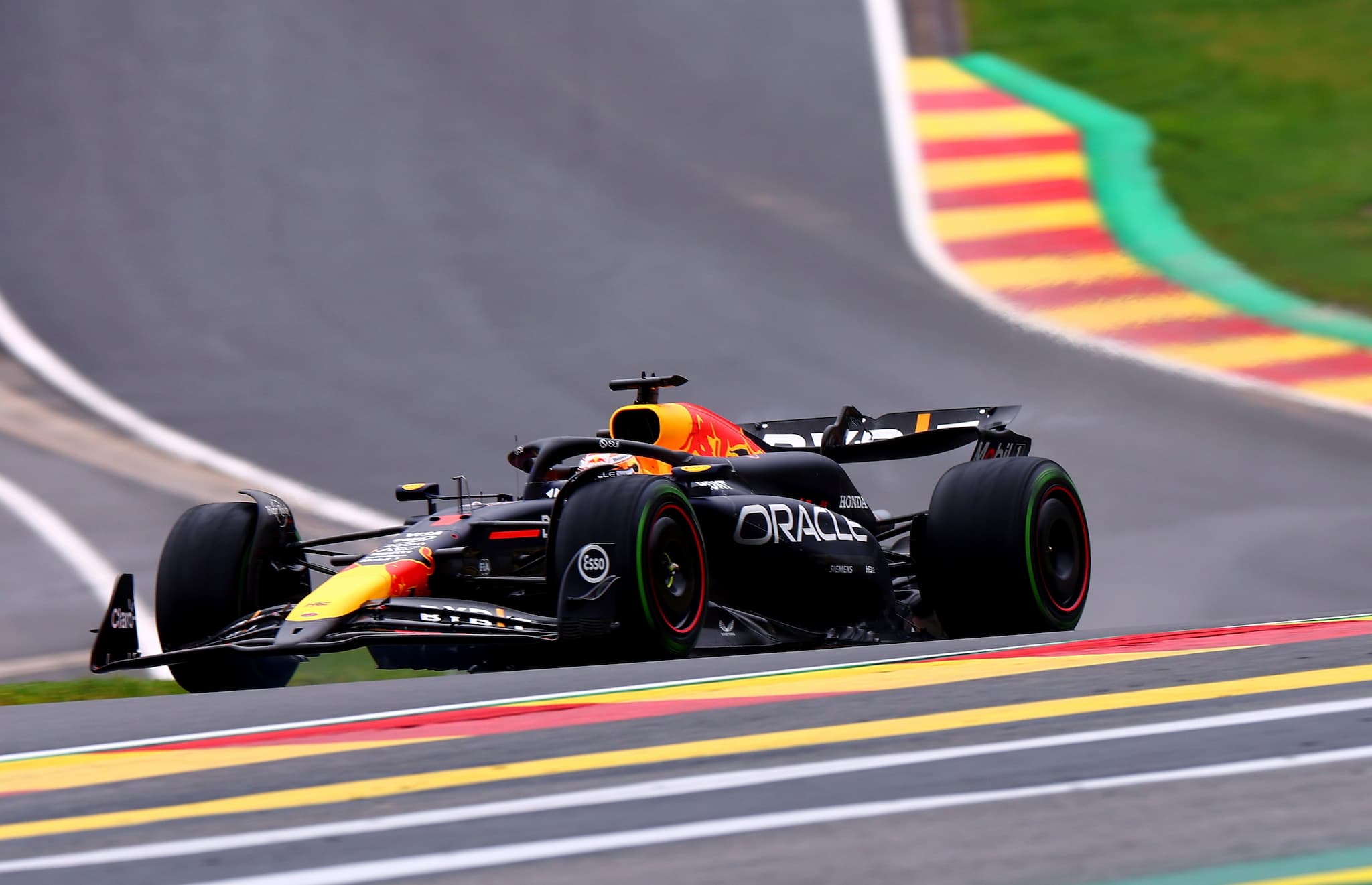 F1 wraca po przerwie! Rozkład jazdy GP Belgii 2025 (transmisja i godziny)