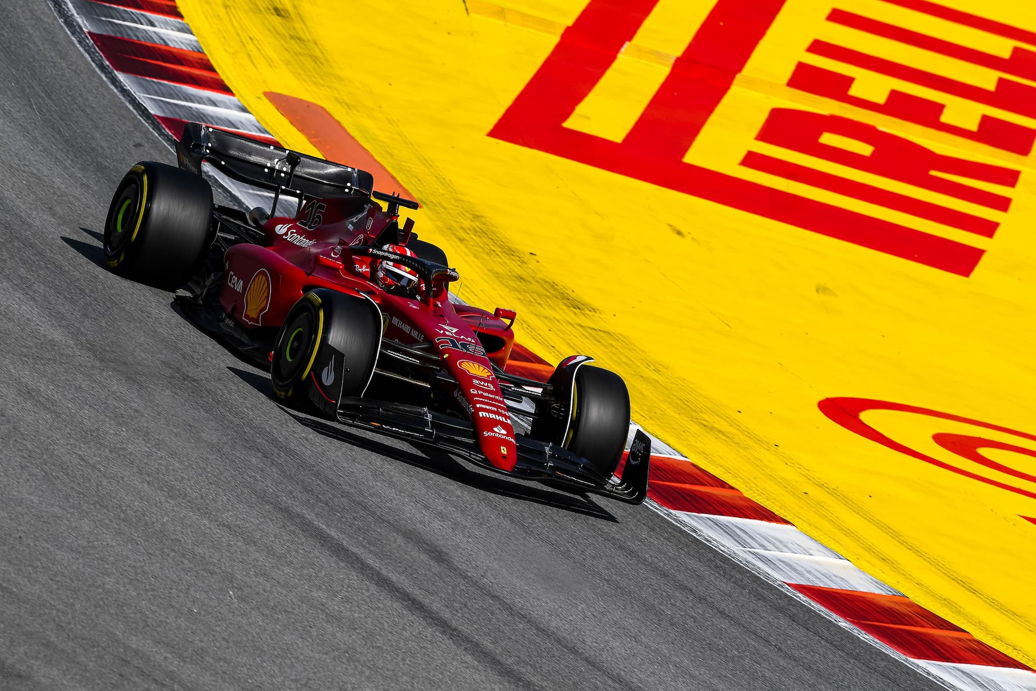 FP3: Leclerc przed Verstappenem, Mercedes nadal trzyma tempo