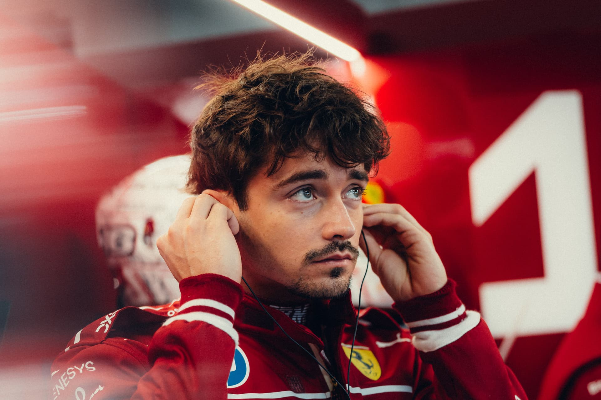 F1: Leclerc wytłumaczył, dlaczego rozbił się na prostym odcinku toru 