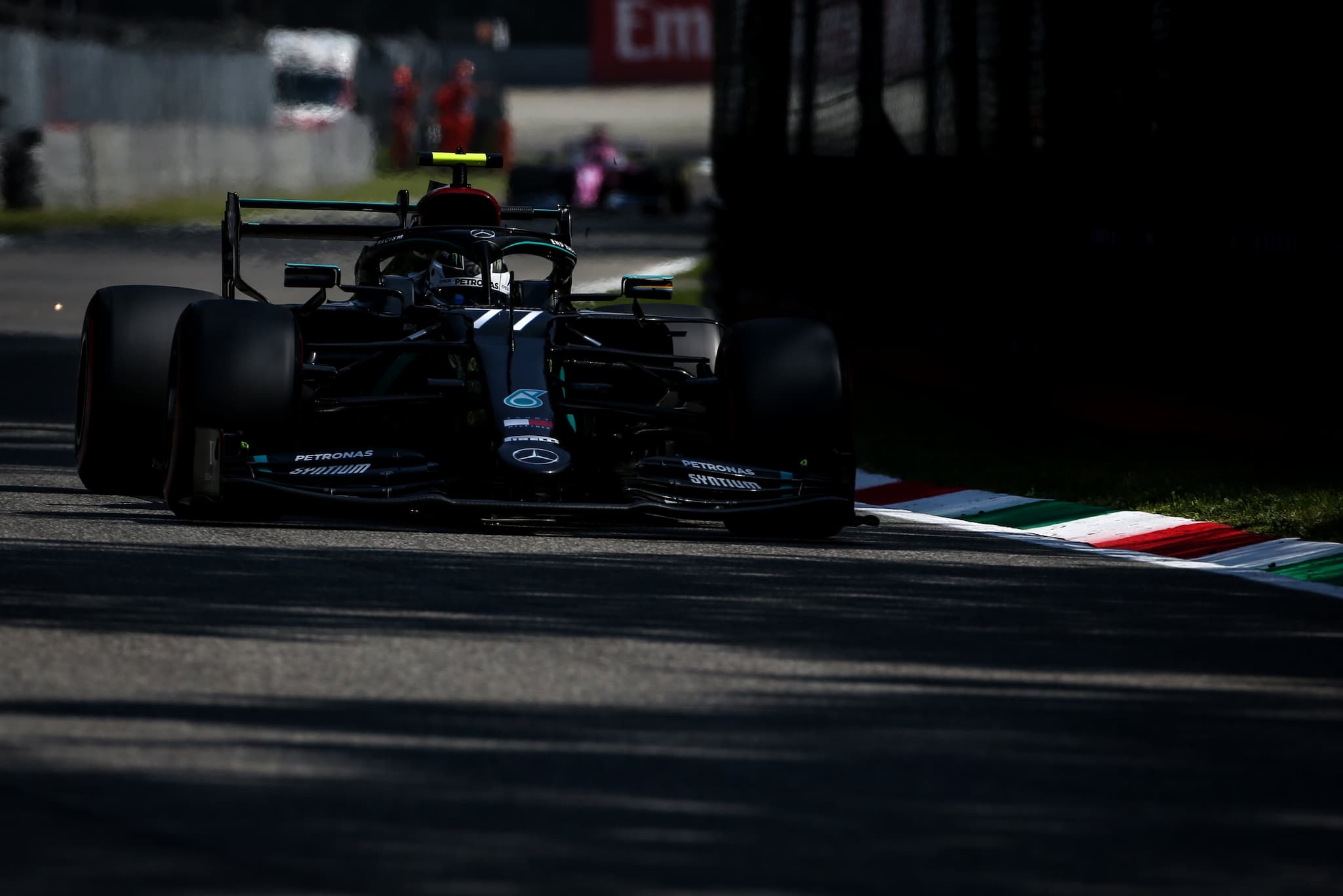 Bottas wyjaśnił jazdę bez cienia Hamiltona