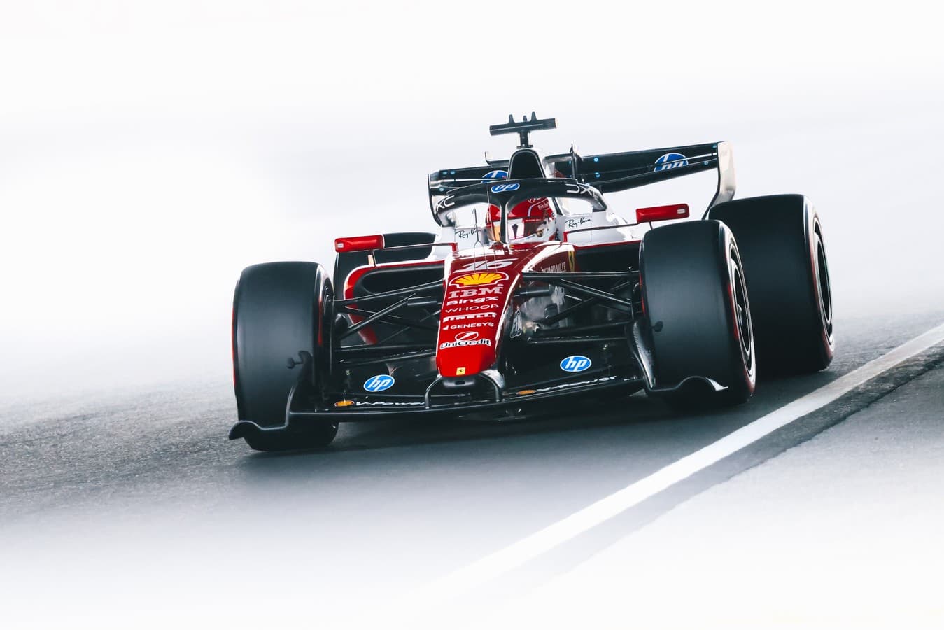 F1: Leclerc znów przedłużył kontrakt z Ferrari