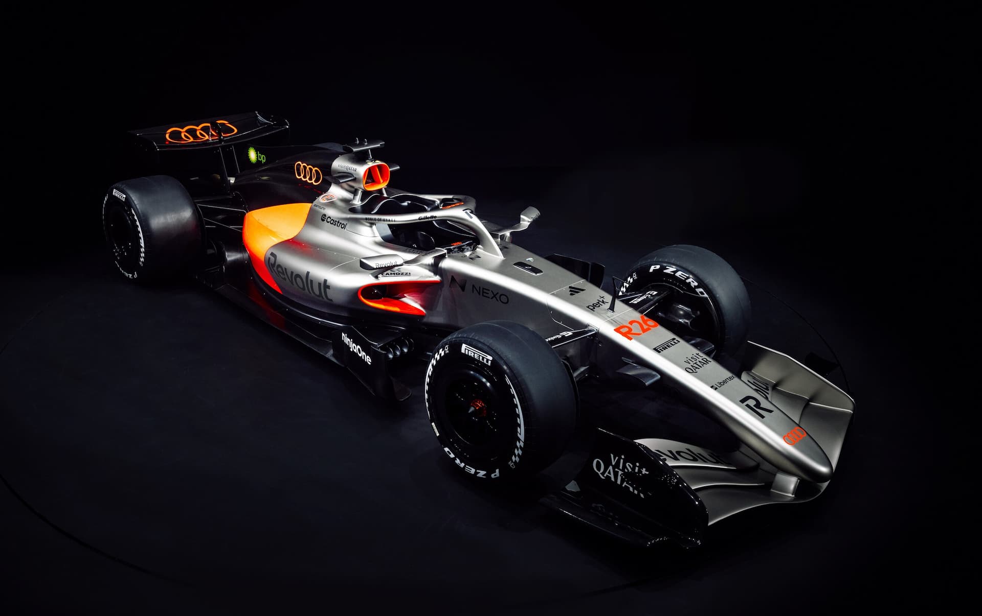 PREZENTACJA MALOWANIA BOLIDU AUDI R26 NA SEZON F1 2026