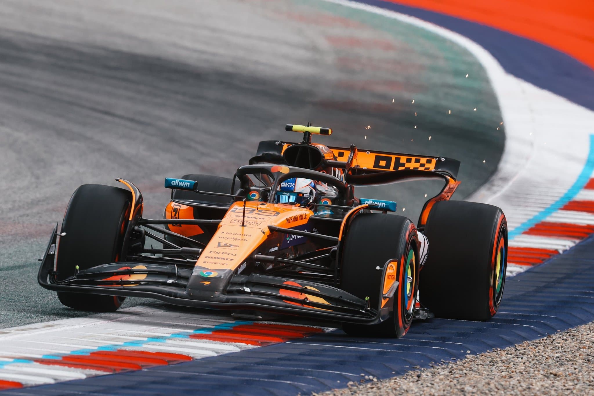F1: Russell najszybszy na otwarcie GP Austrii. Dobry czas juniora McLarena