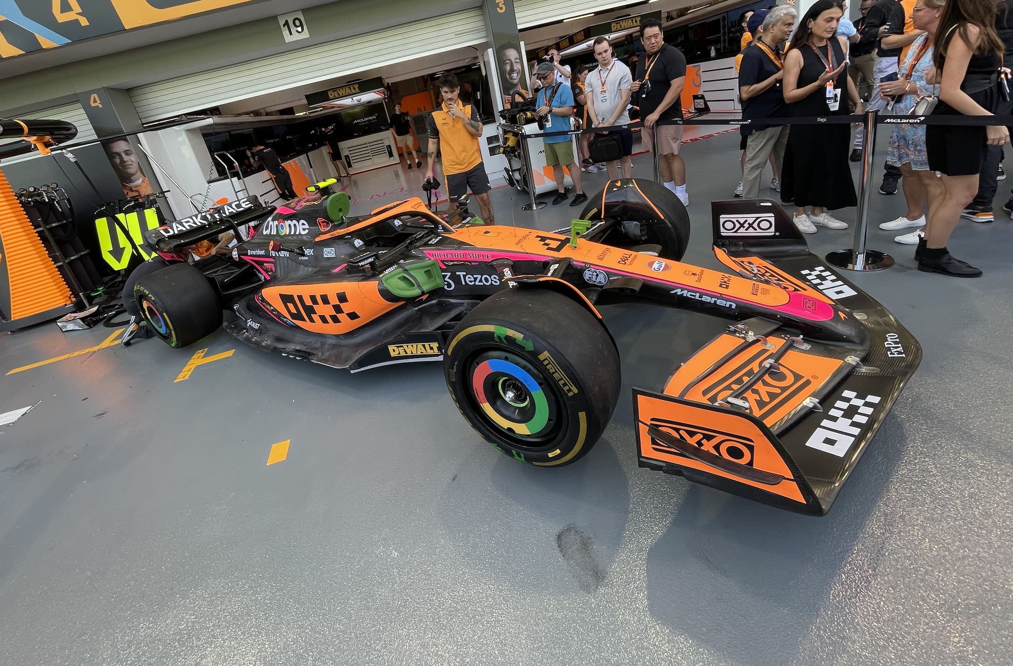 Jakie poprawki przywiozły zespoły na GP Singapuru?