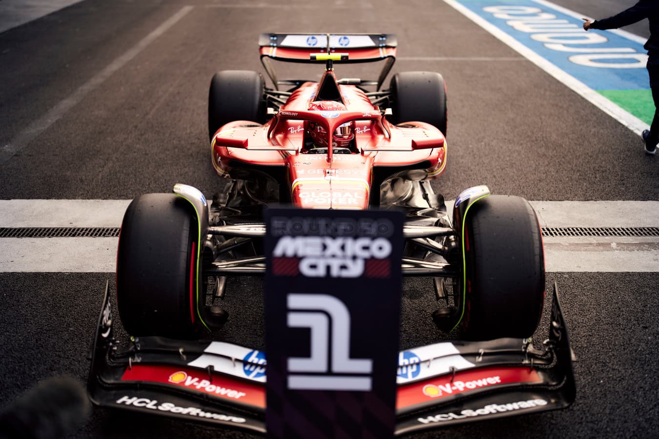 Ocon rusza z pit lane. Ustawienie na starcie wyścigu F1 (GP Meksyku 2024)