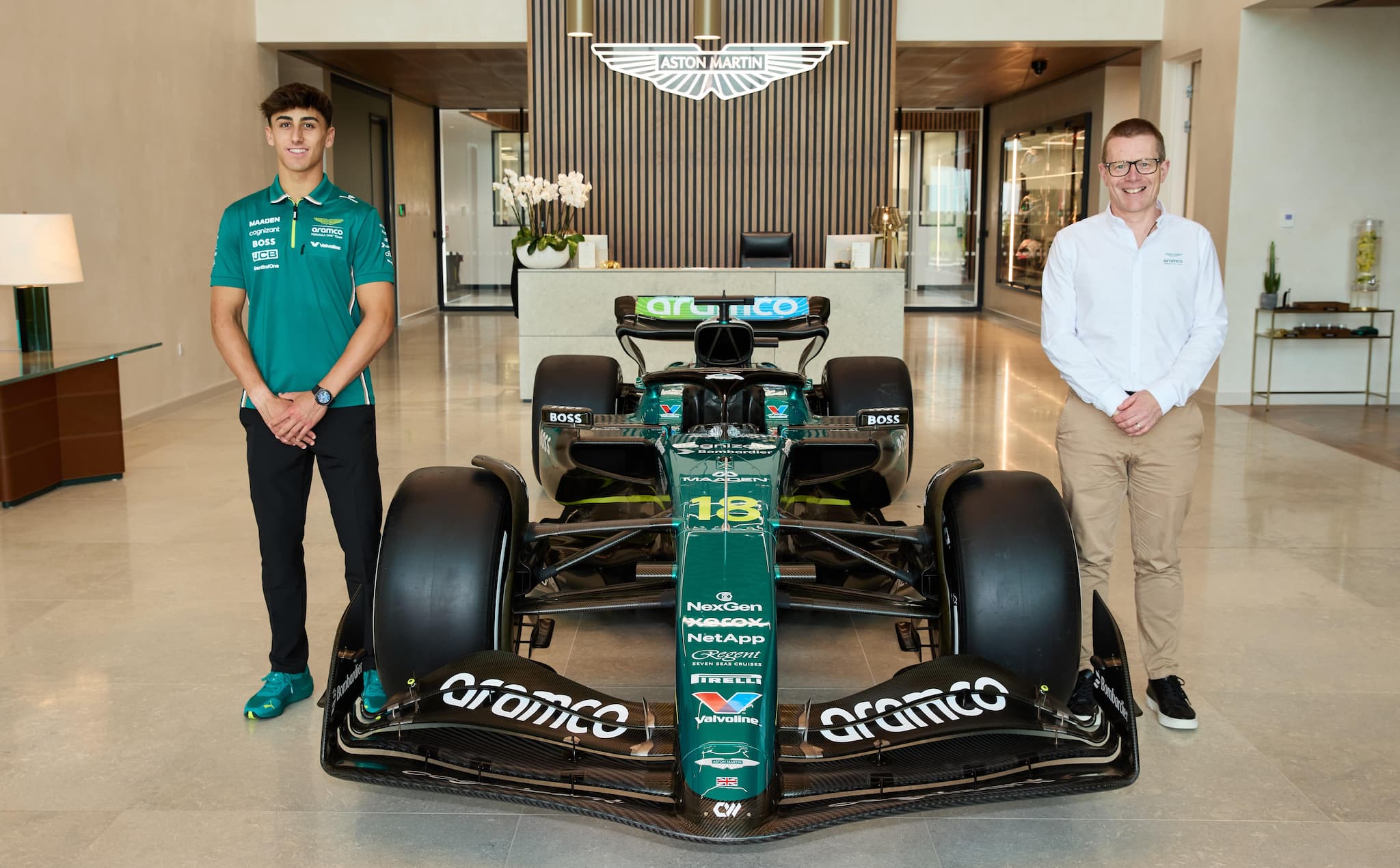 F1: Aston Martin tworzy program rozwoju młodych kierowców we współpracy z Alonso