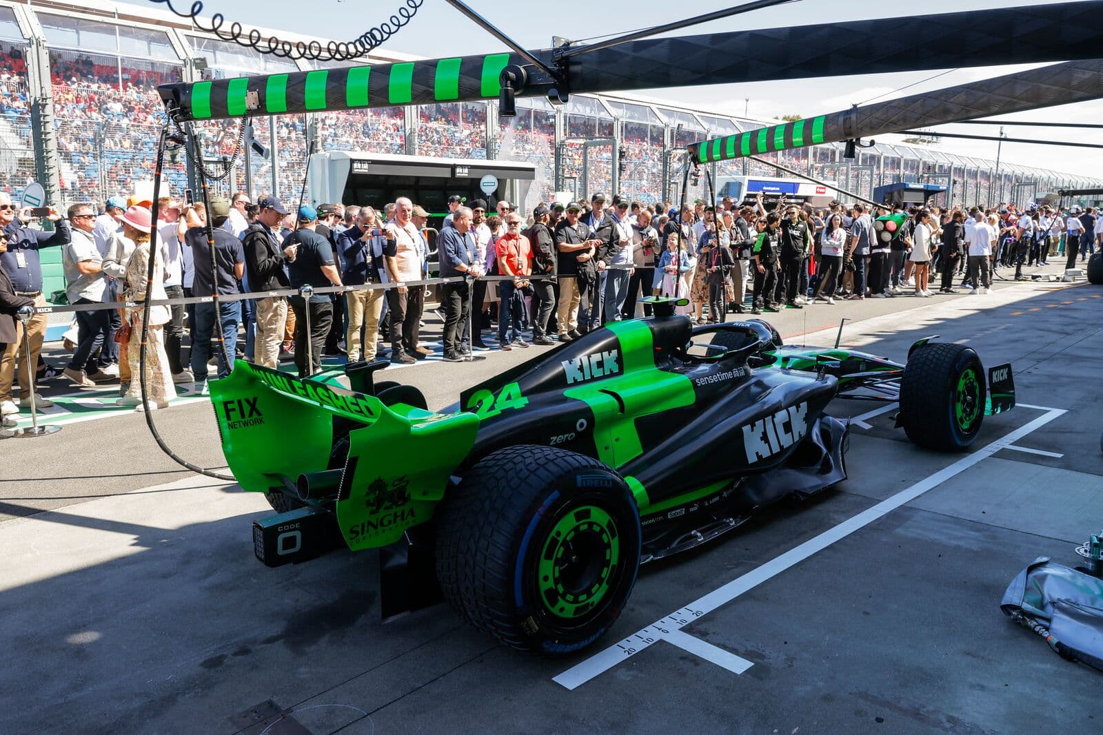 Sauber przeprosił swoich kierowców F1 za słabe pit stopy