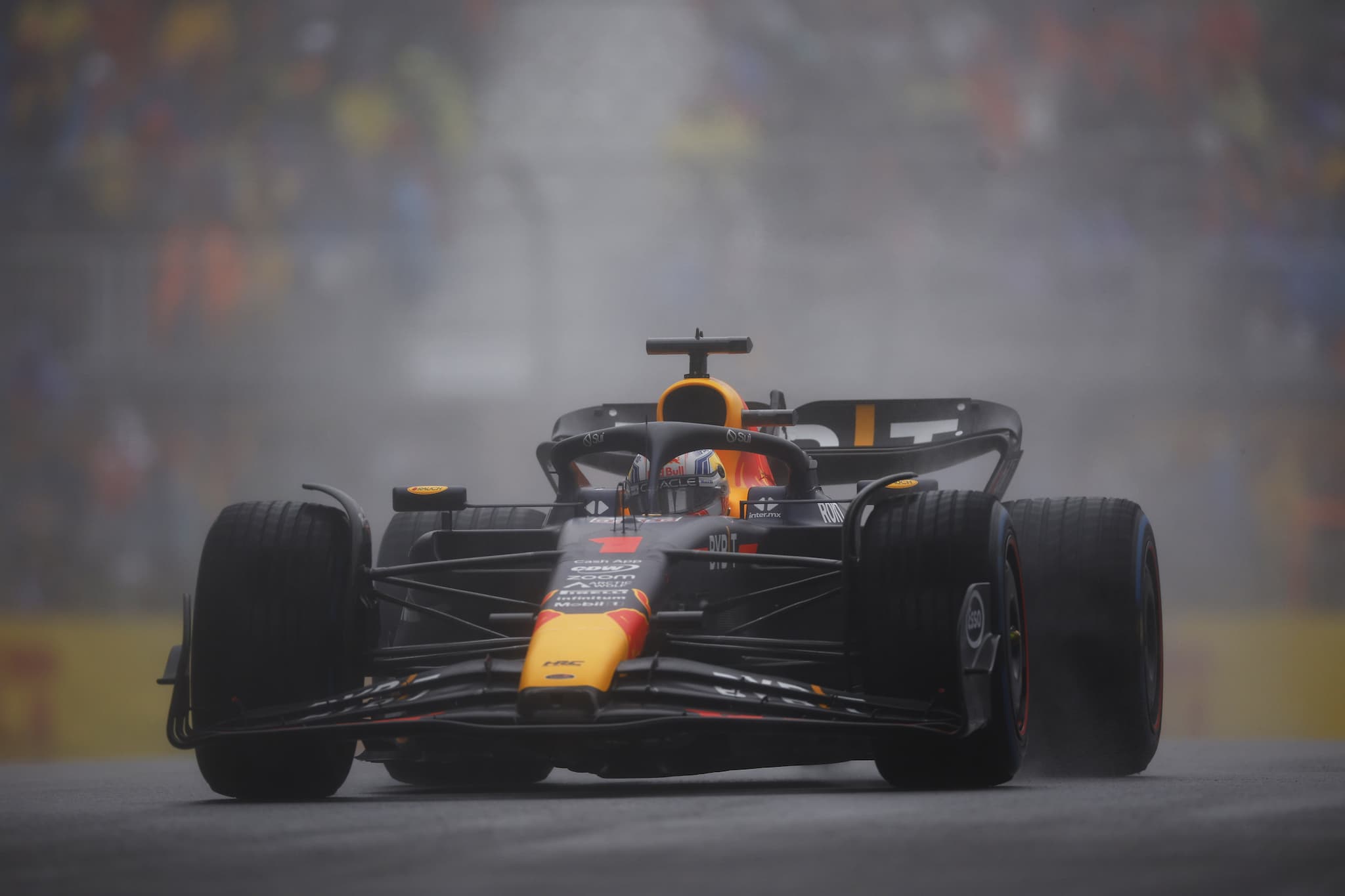 FP3: Verstappen na czele. Sainz rozbił bolid i jest wezwany do sędziów