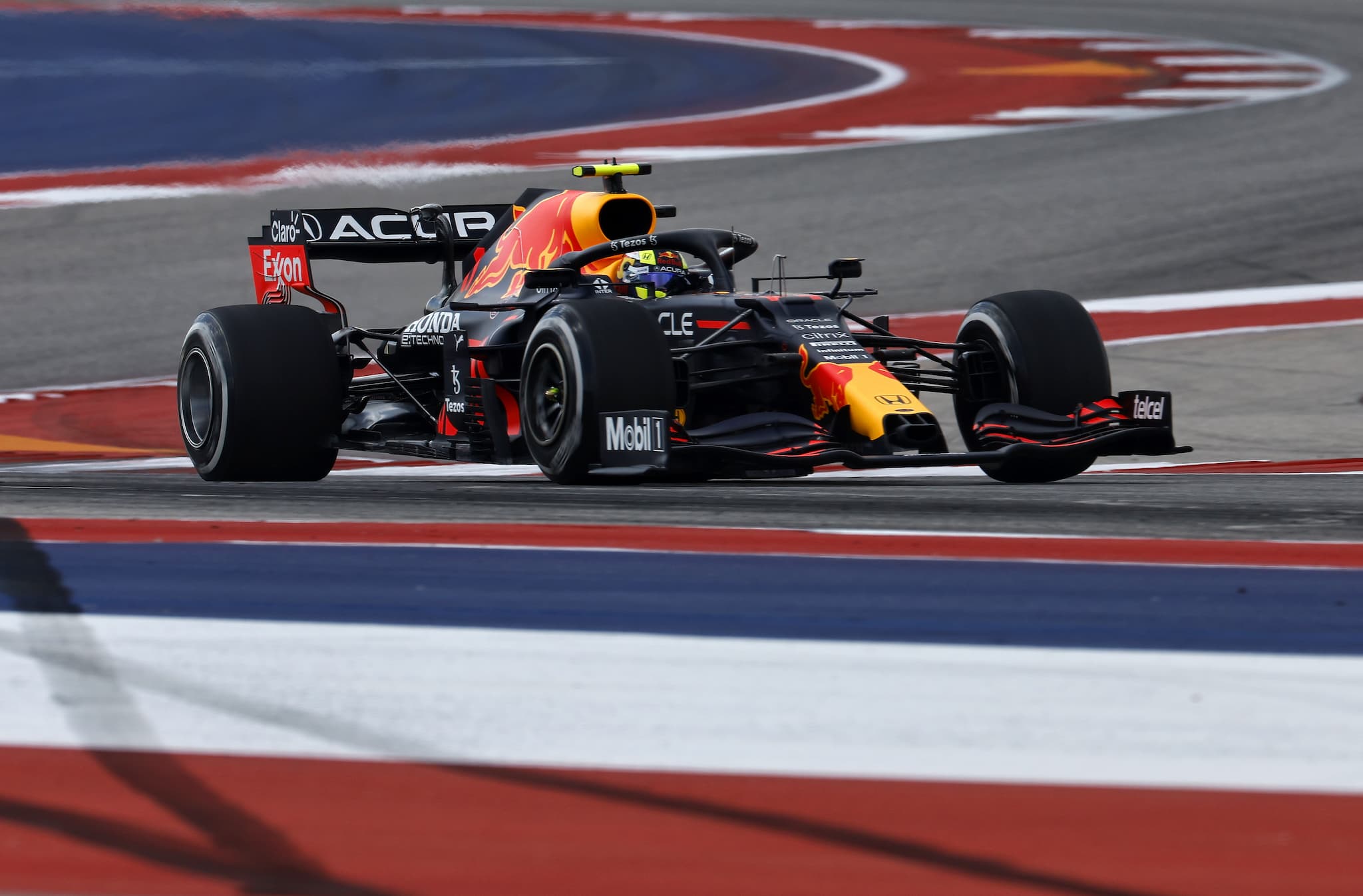FP2: Perez najszybszy, dobre tempo Mclarena