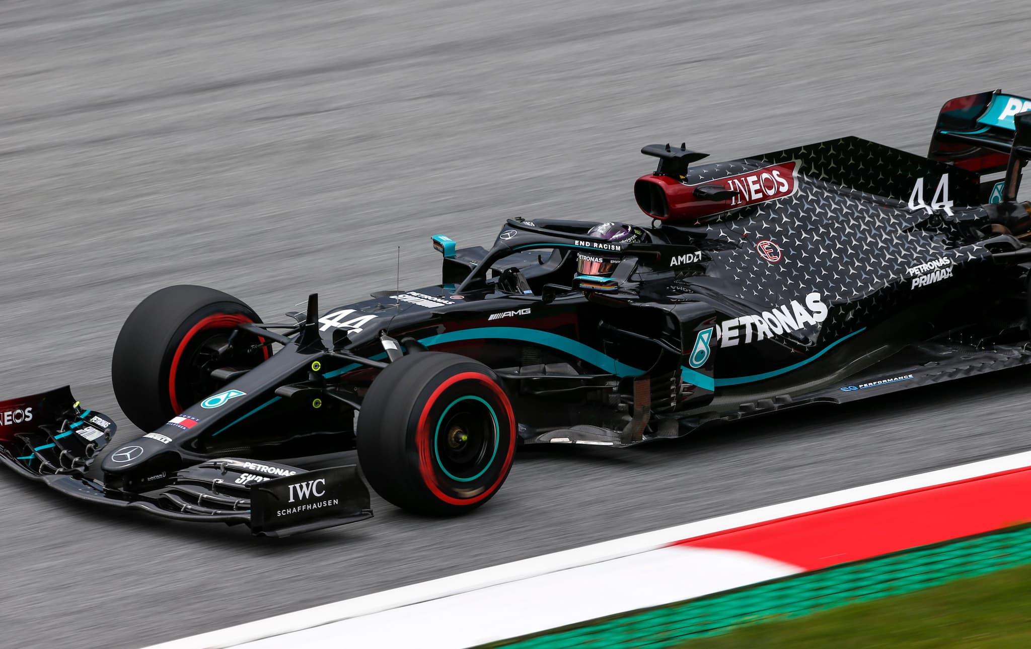 FP3: Mercedesy nadal najszybsze, wypadek Latifiego
