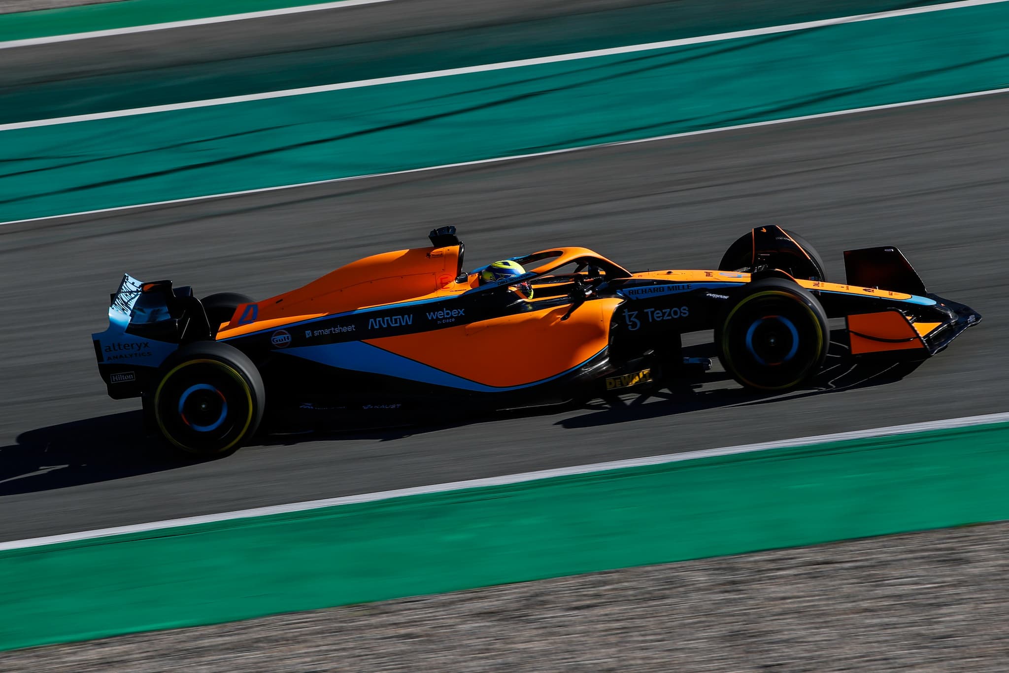 McLaren MCL36 zaliczył debiut na torze