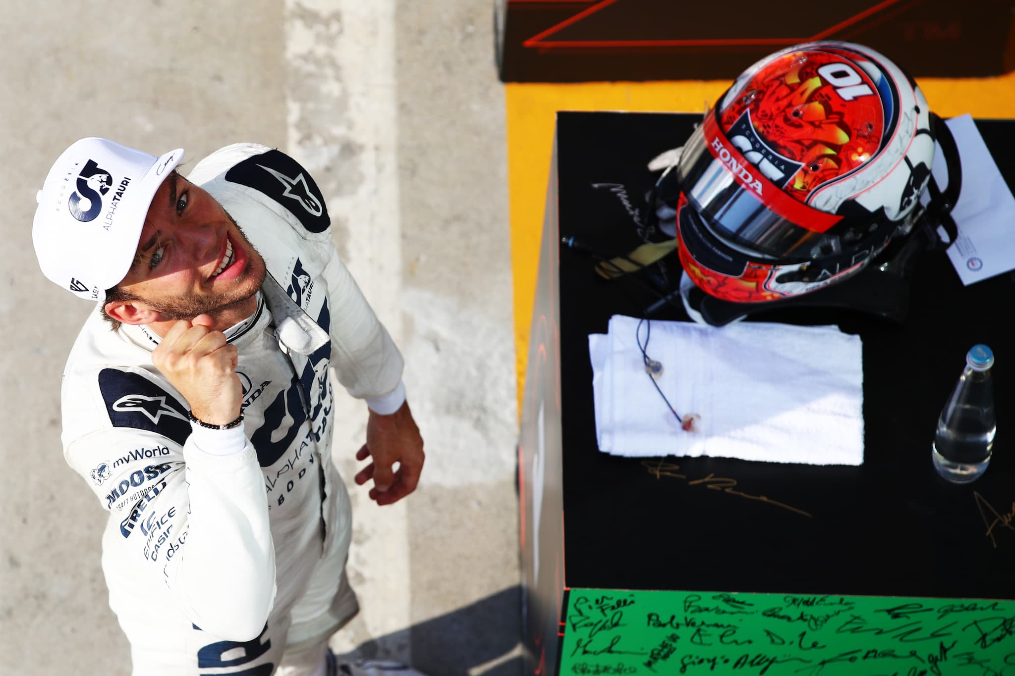 Pierre Gasly zostaje w AlphaTauri