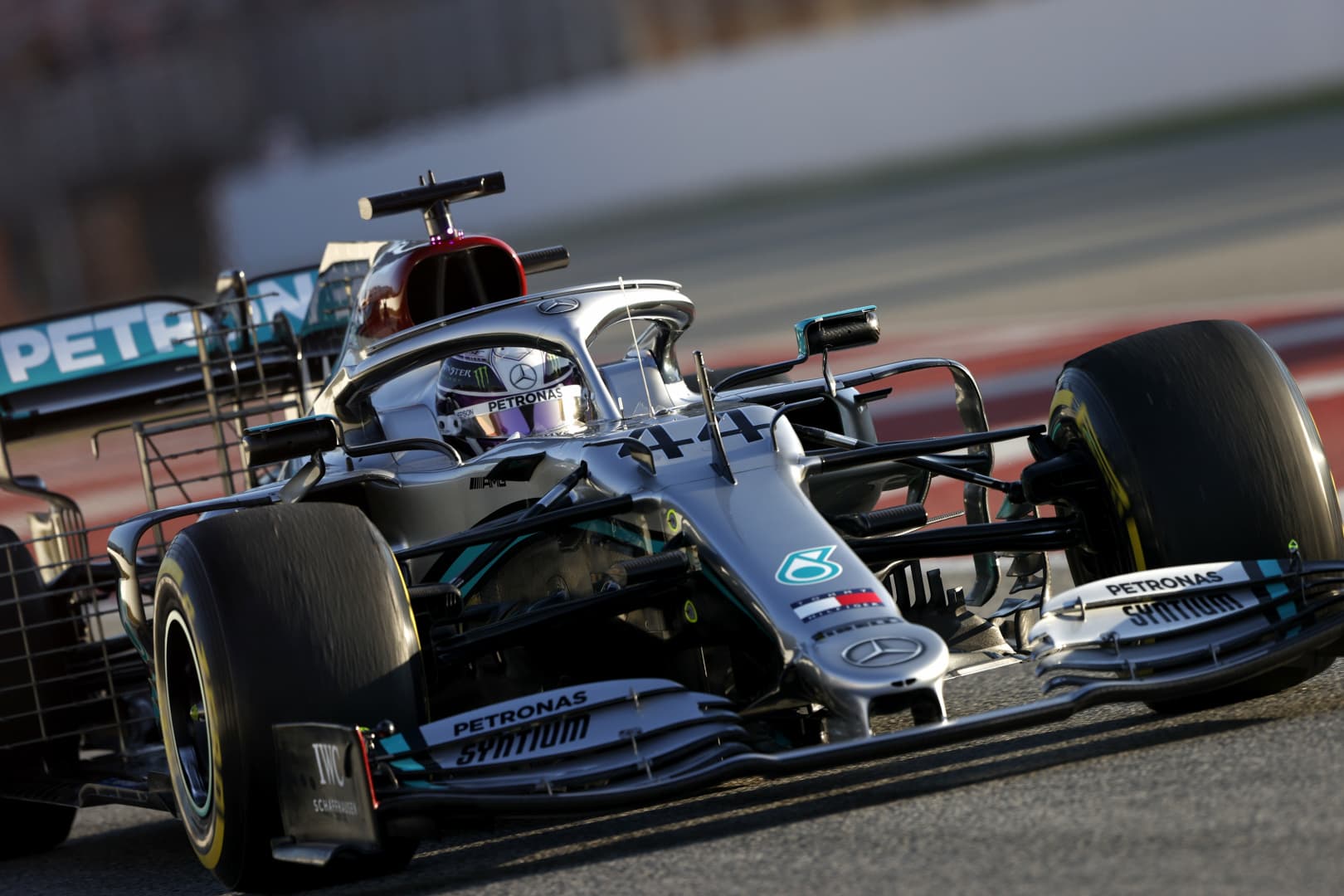 Mercedes chce sprawdzić DAS, Red Bull rozważy protest