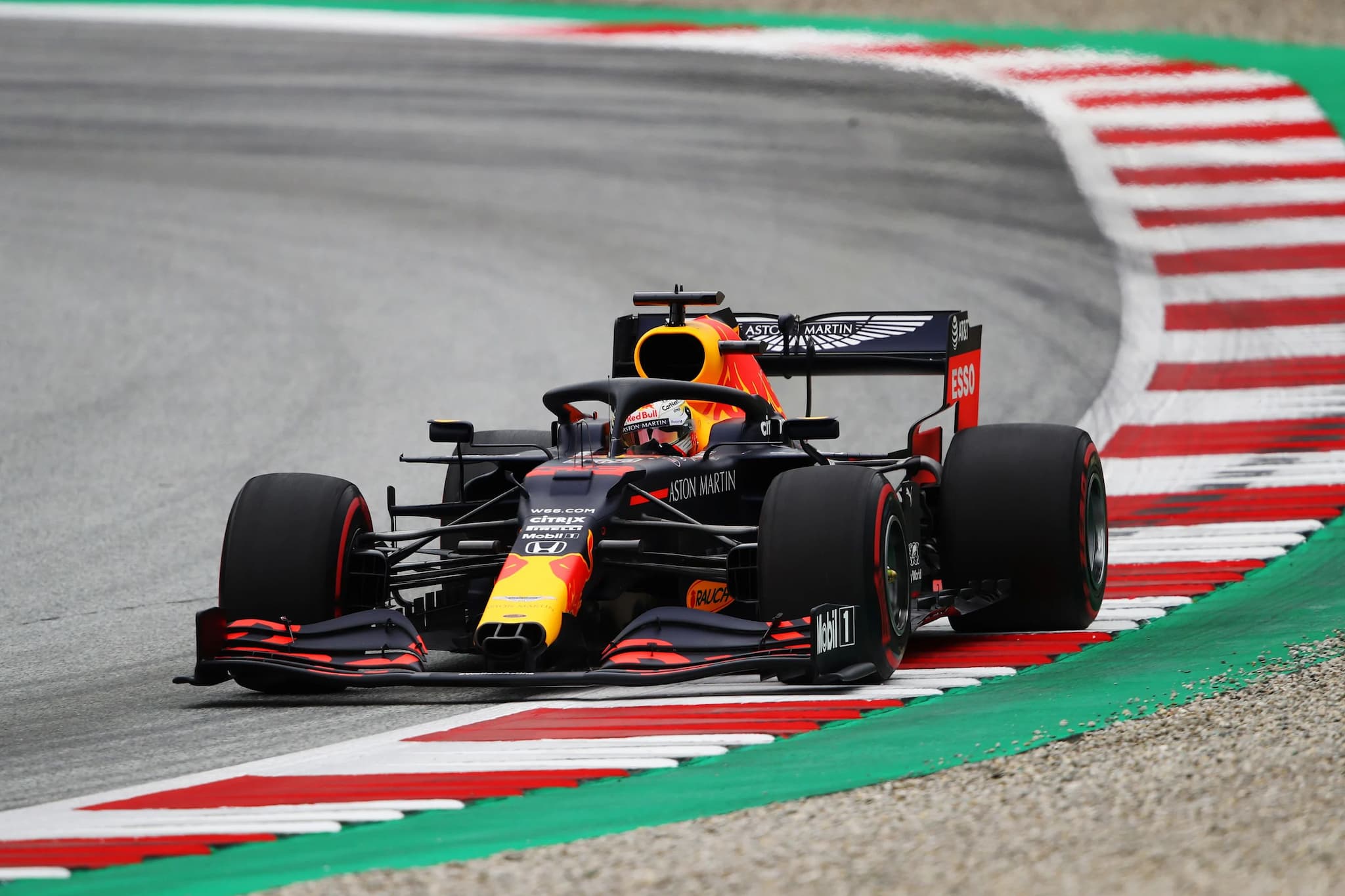 Verstappen nie przejmuje się gorszymi czasami