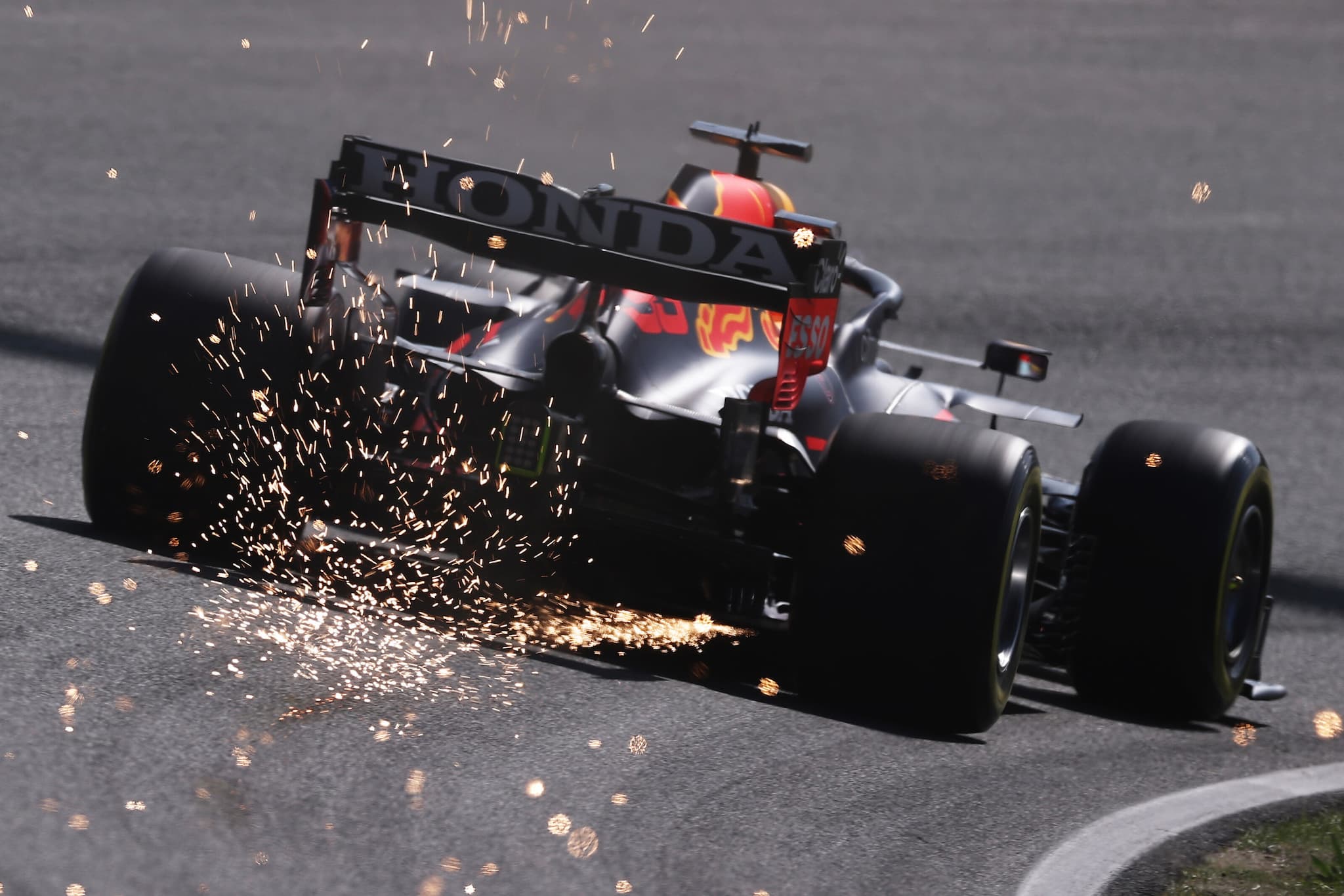 Verstappen stracił dużo czasu w Q3 nie tylko przez DRS