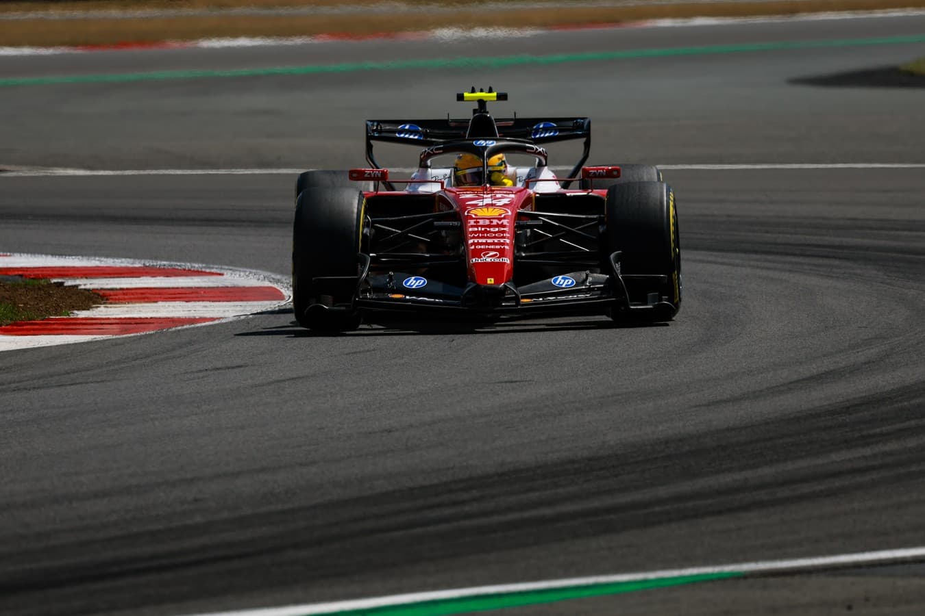 Ustawienie na starcie wyścigu F1 (GP Wielkiej Brytanii 2026)