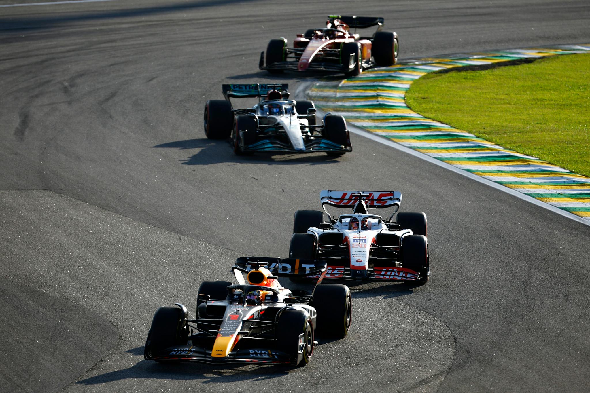 Nowe ustawienie na starcie GP Sao Paulo 2022