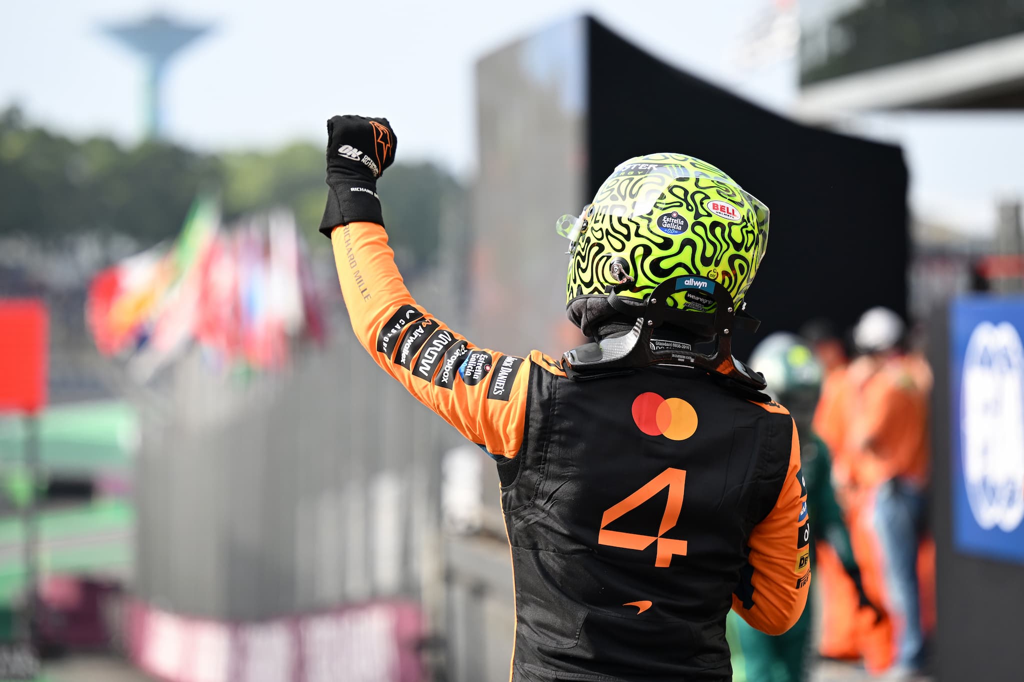 Norris wygrał kwalifikacje do sprintu F1! Verstappen poza czołówką