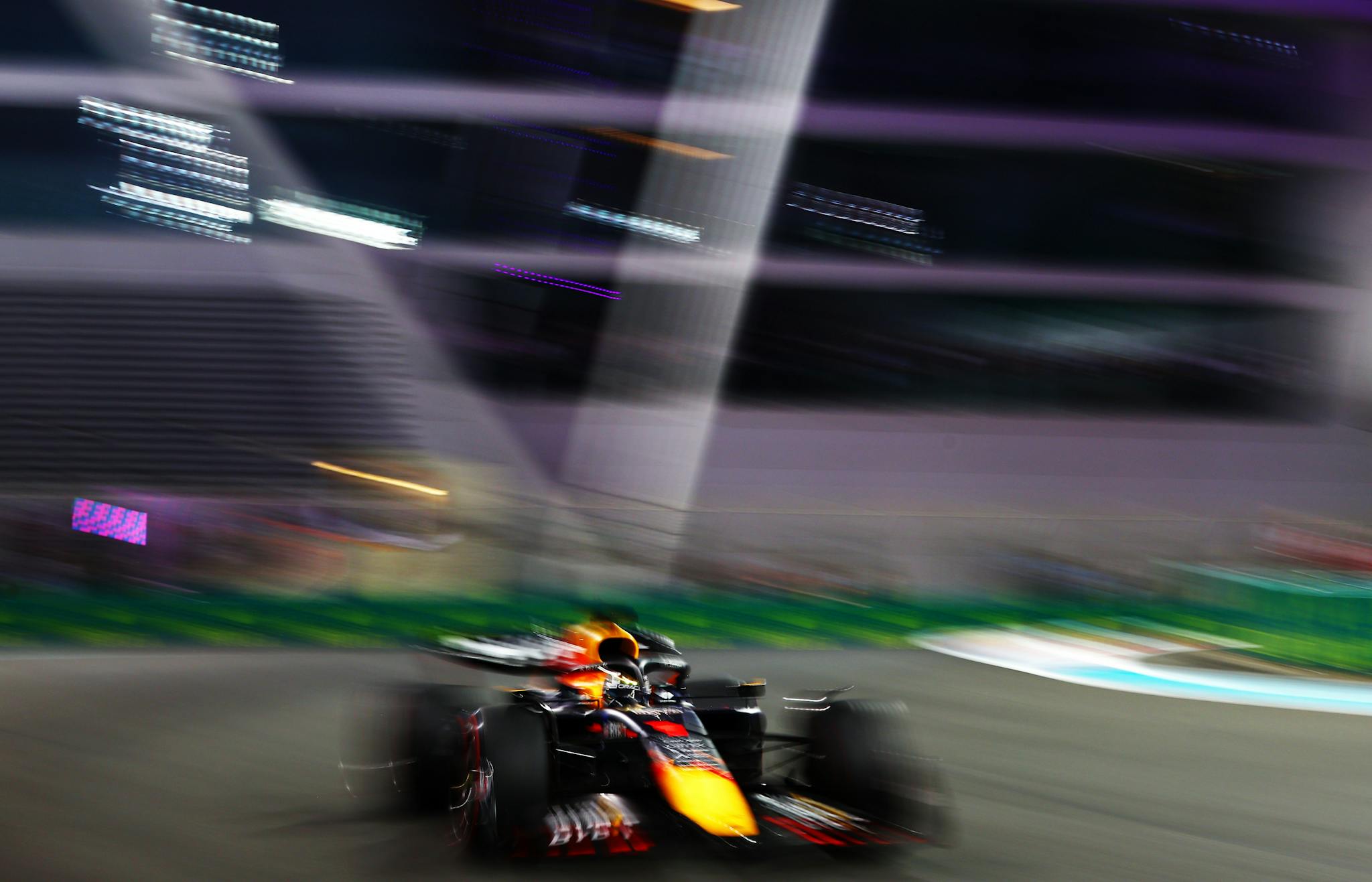 Verstappen najszybszy, Vettel błysnął w swojej ostatniej czasówce