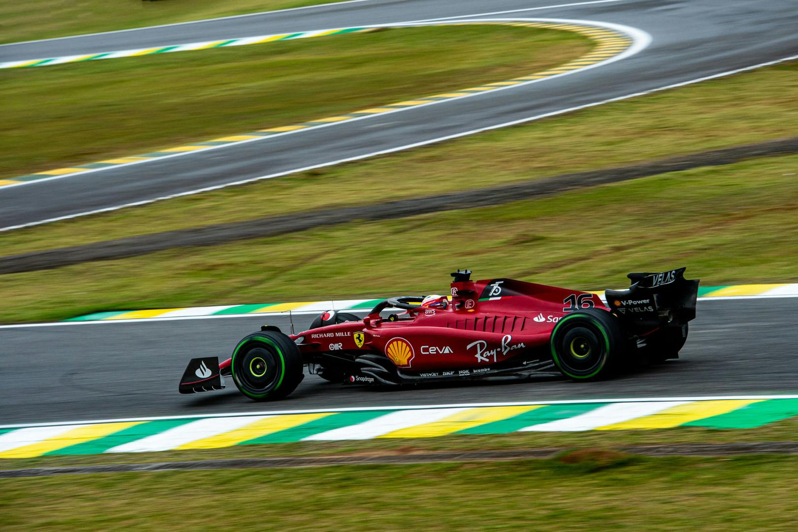 Ferrari przyznało się do złamania złotej zasady w kwalifikacjach