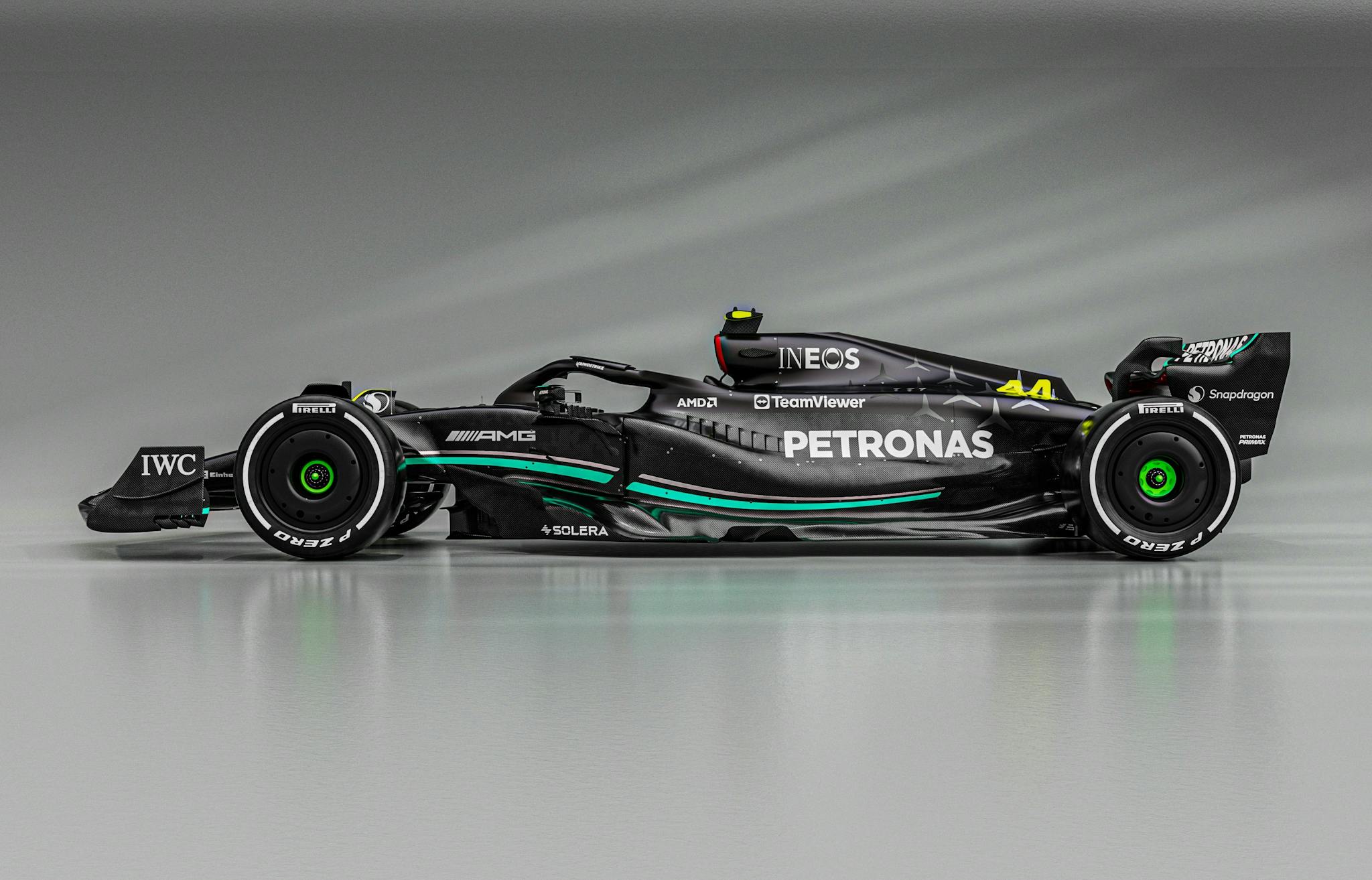 Mercedes zaprezentował bolid W14 na sezon 2023