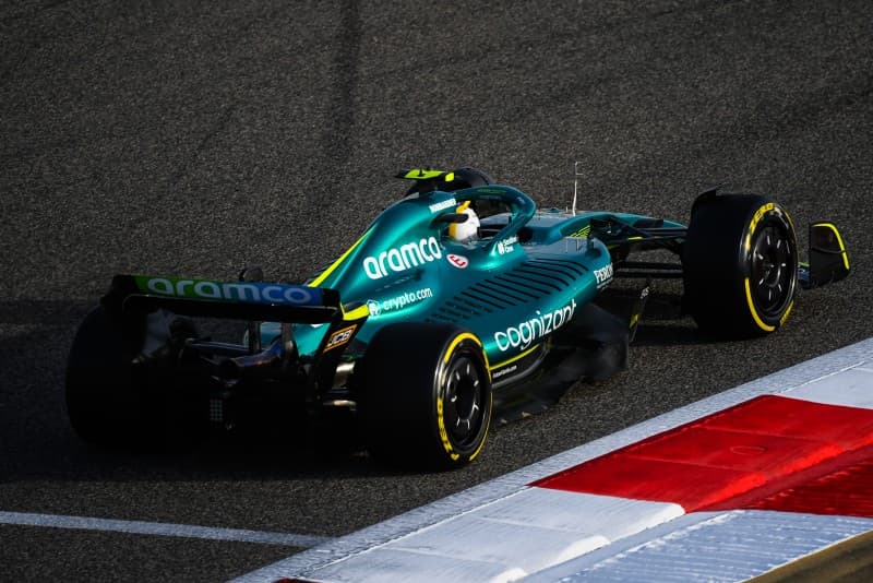 Aston Martin pracuje nad zupełnie nową wersją AMR22