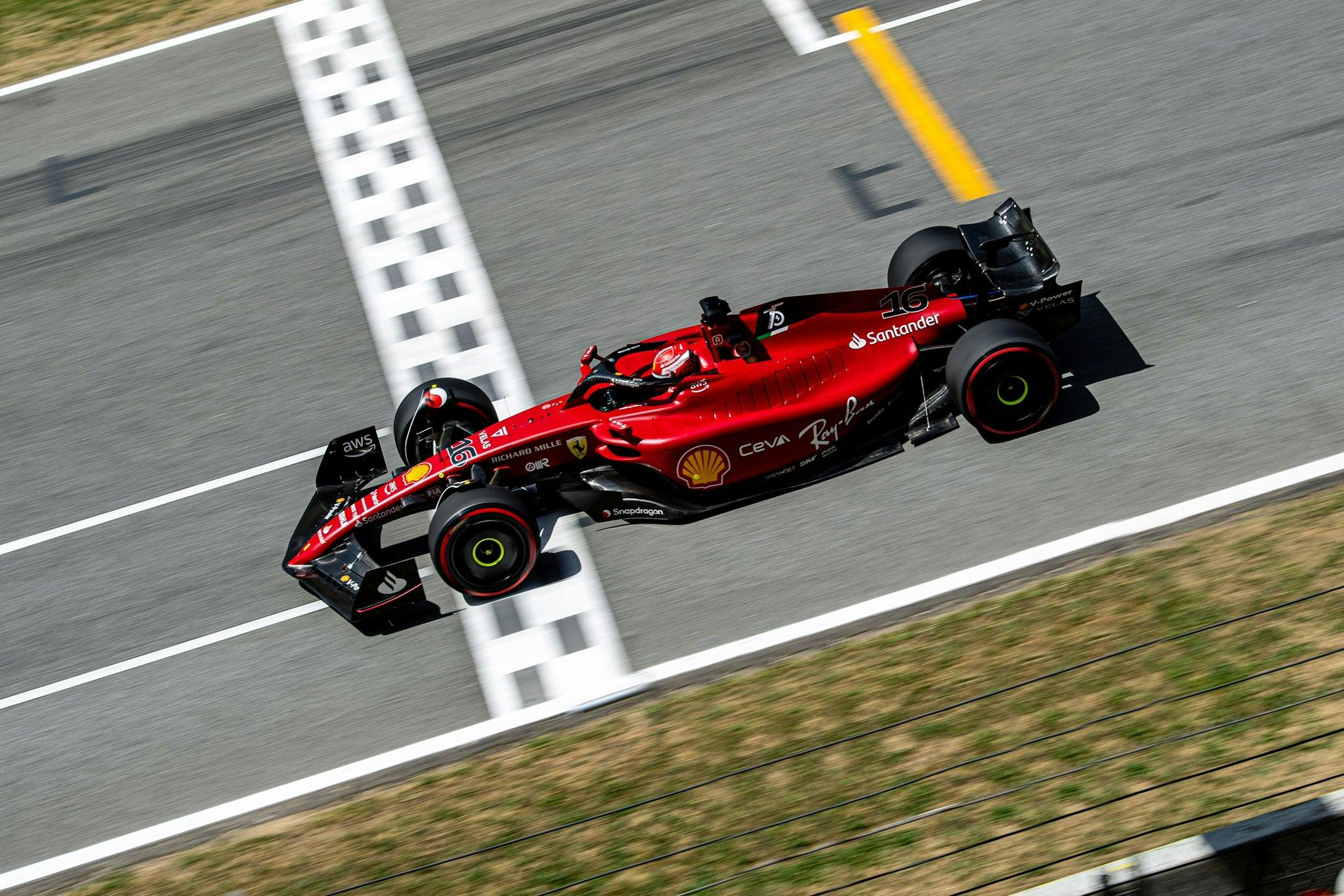 Leclerc udźwignął presję i zdobył kolejne pole position!