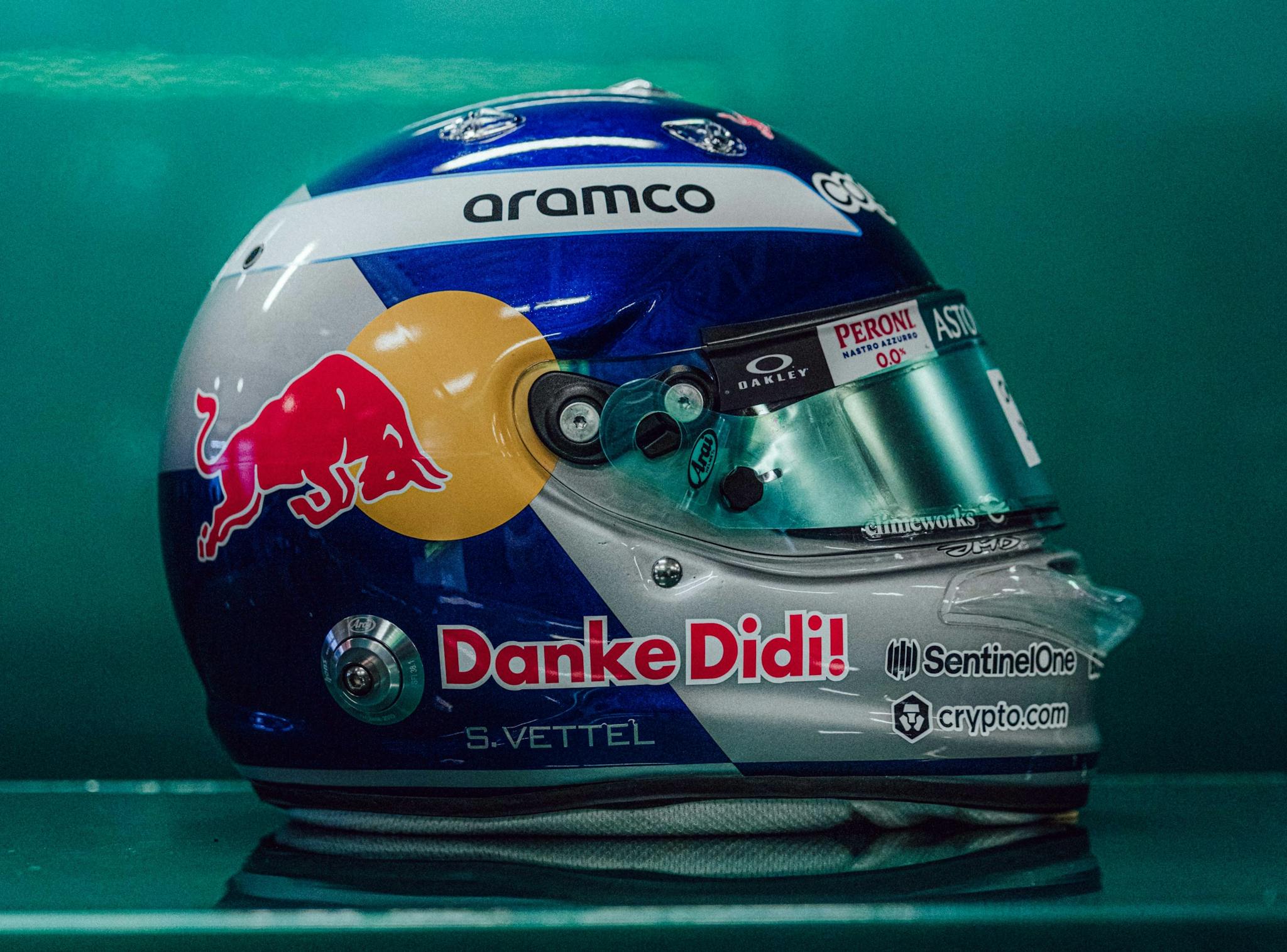 Vettel uczcił Mateschitza wyjątkowym malowaniem kasku