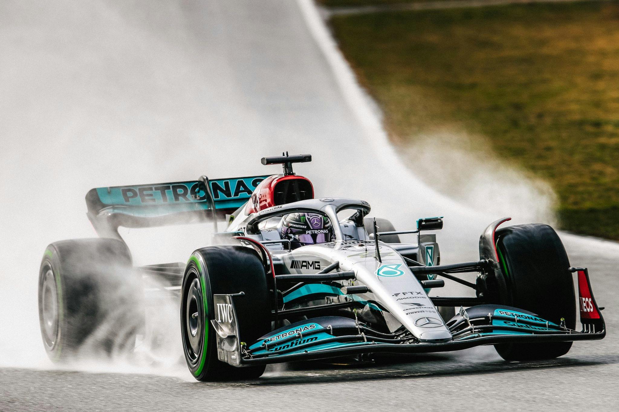 Awarie, Haas pod lupą i szybki Mercedes - 3. dzień testów w Barcelonie