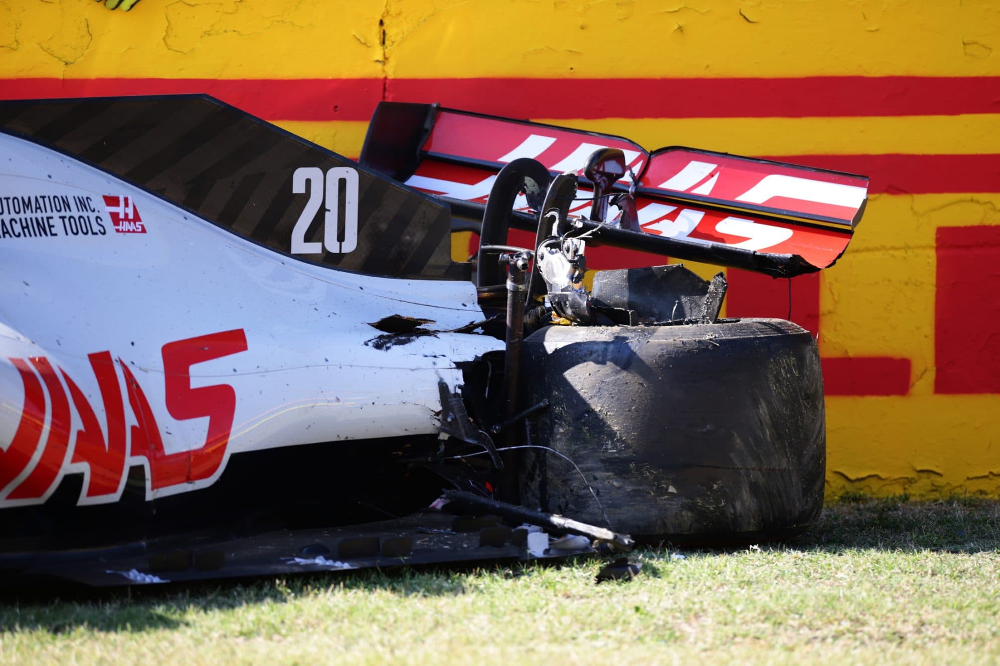 Aż 12 kierowców dostało ostrzeżenie za restart GP Toskanii