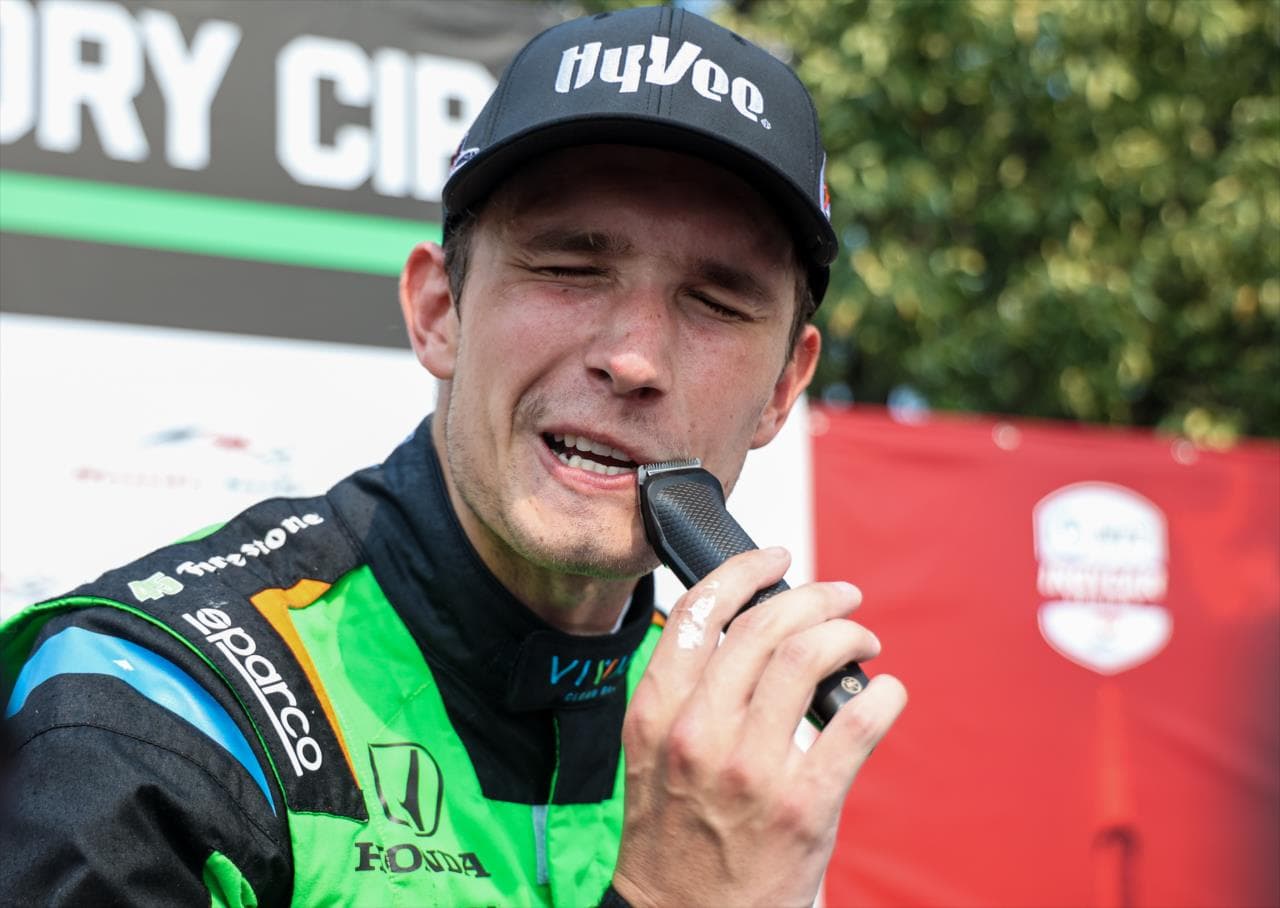 Lundgaard z pierwszym zwycięstwem, cud Palou i Grosjean znów w bandzie