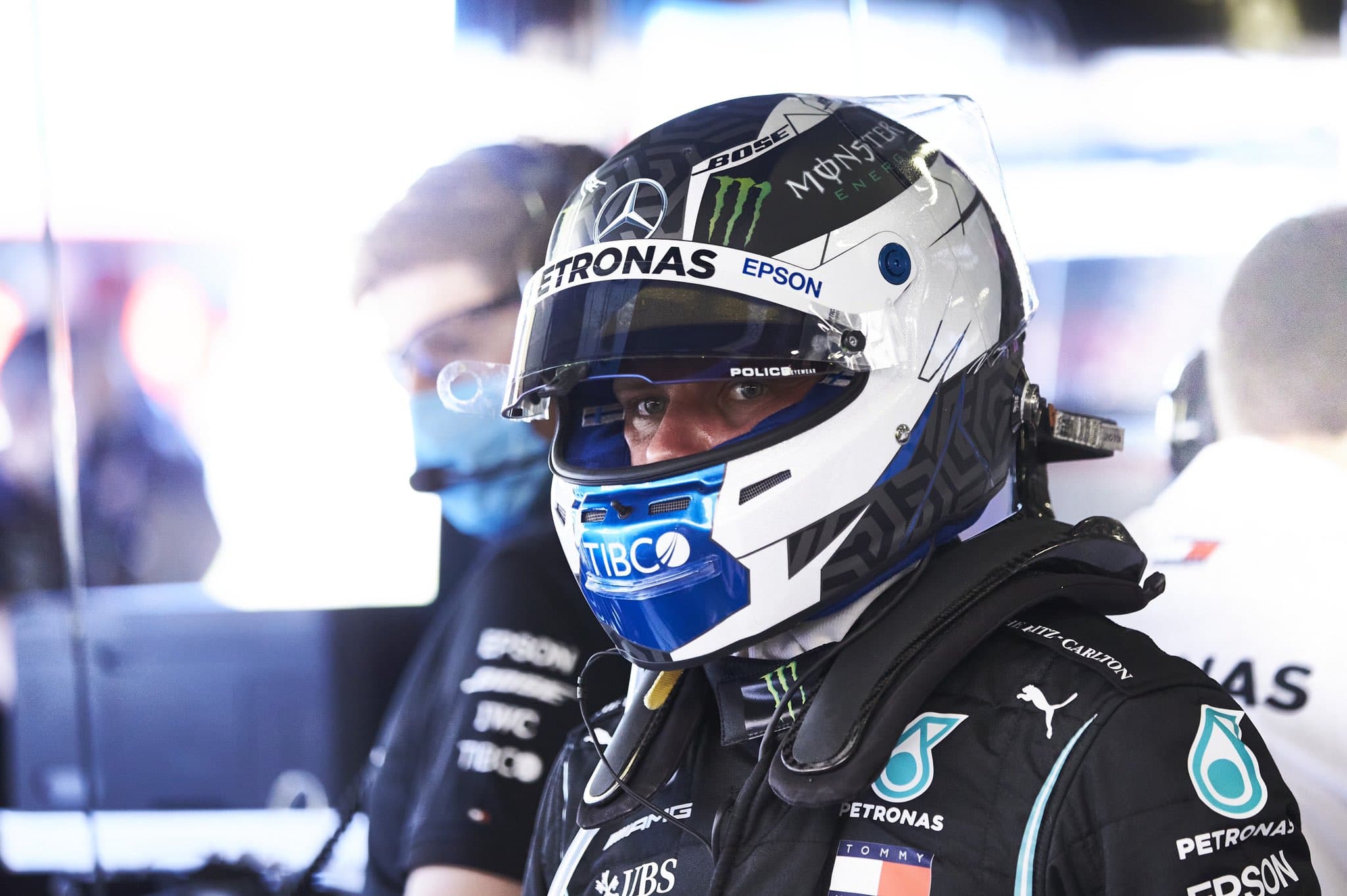 Bottas rozczarowany pechowym przebiciem opony