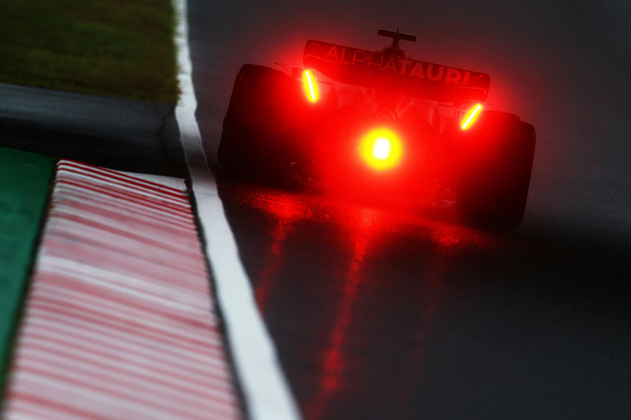 FIA odkryła błędy po incydencie z dźwigiem w GP Japonii (raport)
