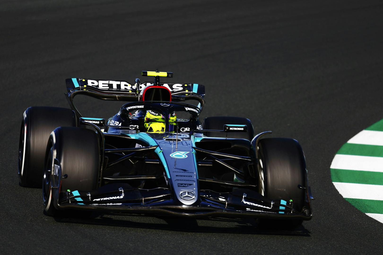 Mercedes dostał grzywnę po poważnym błędzie w treningu F1 