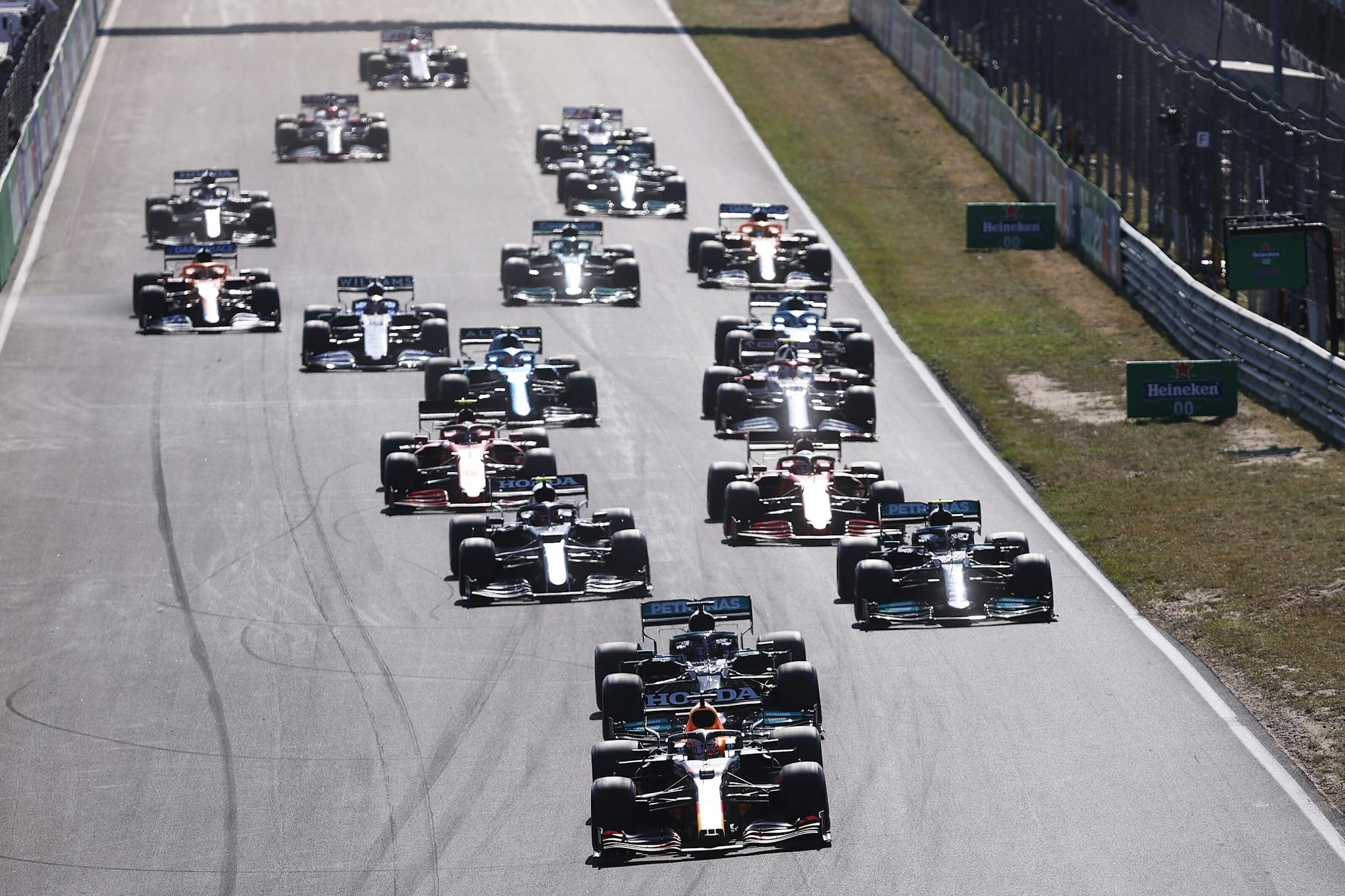 F1 planuje sprinty na dwóch procesyjnych torach w 2022 roku