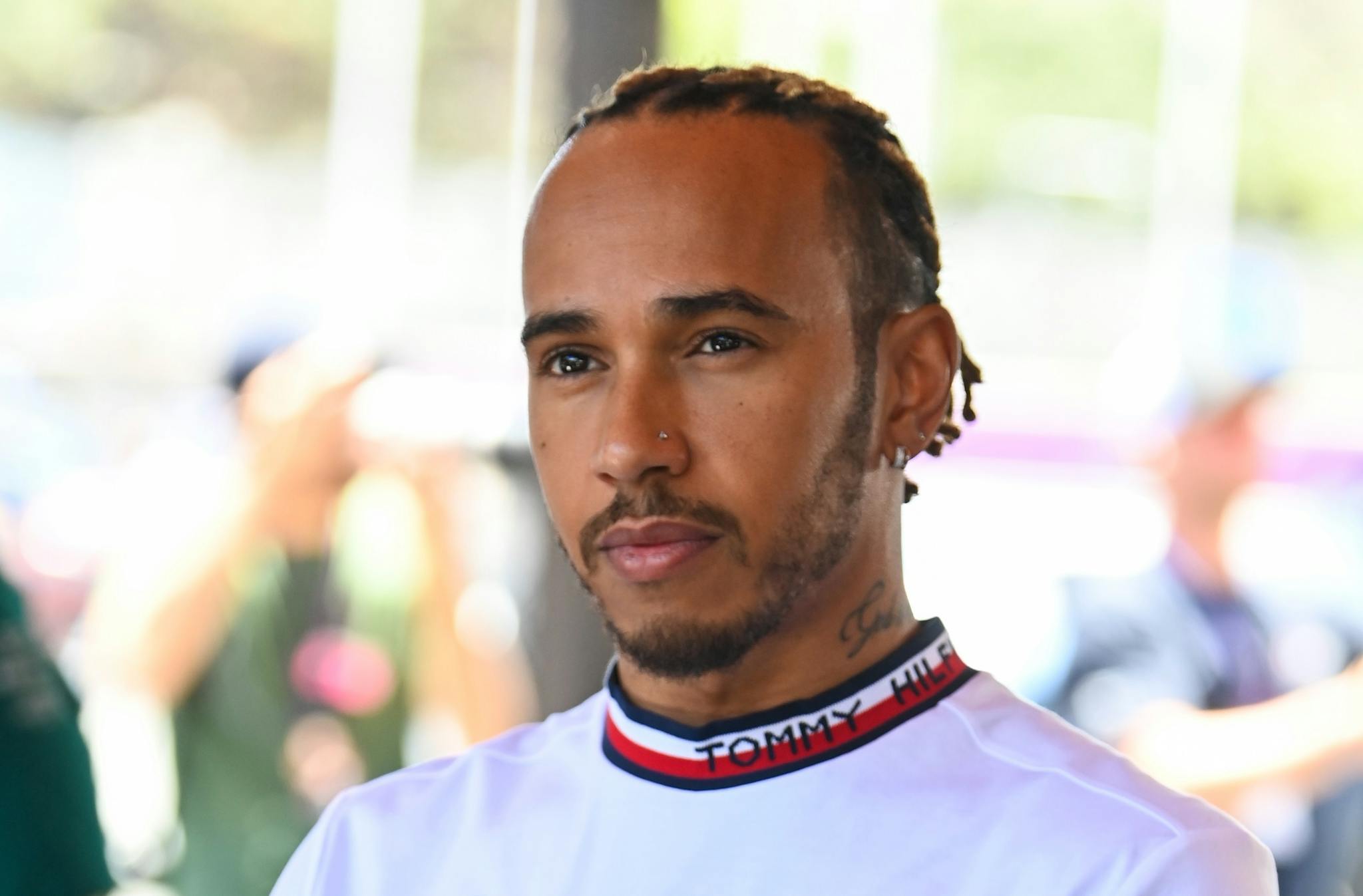 Hamilton spełnił żądania FIA ws. biżuterii