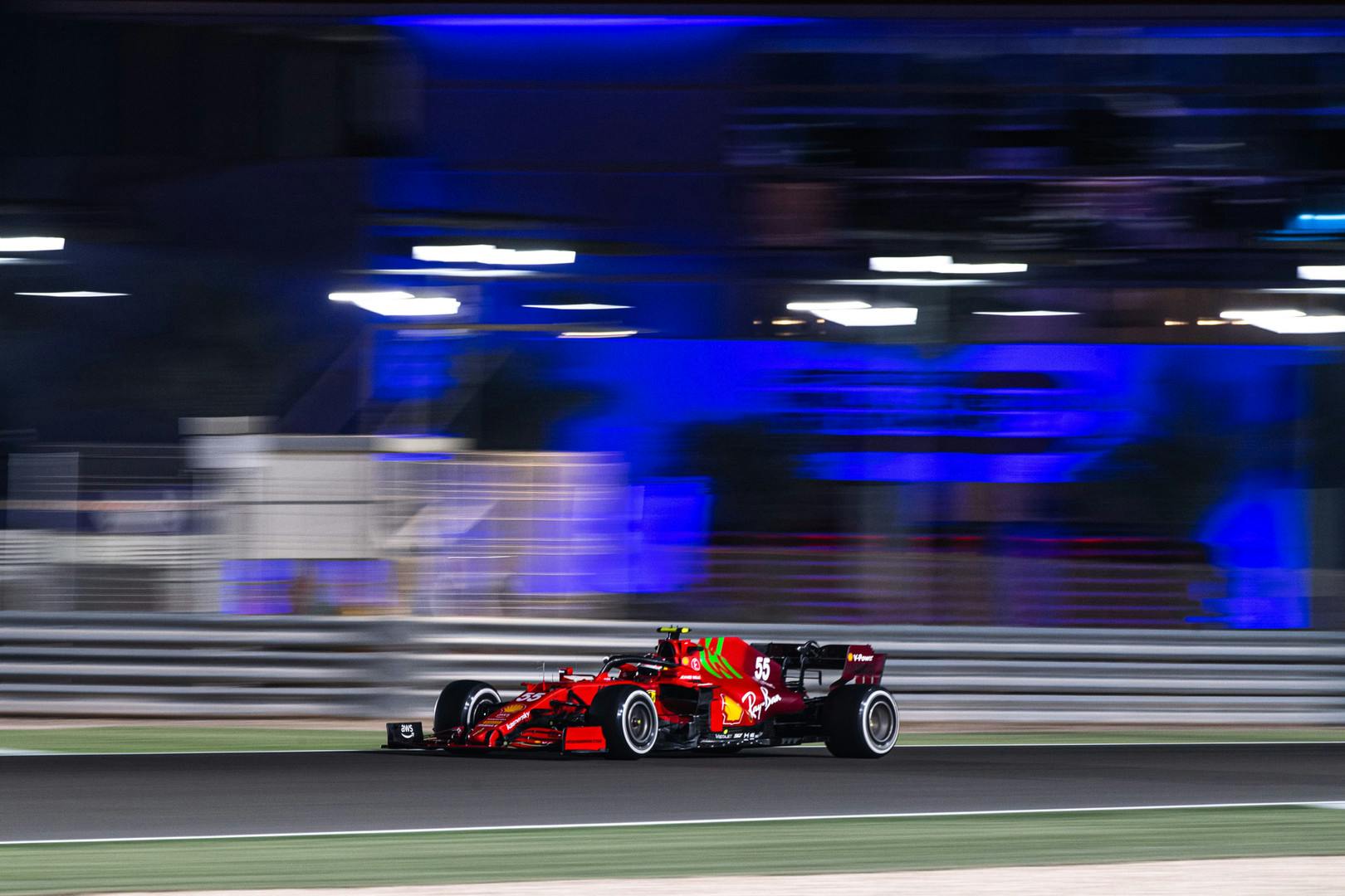 Ferrari dogoniło McLarena mimo braku rozwoju SF21